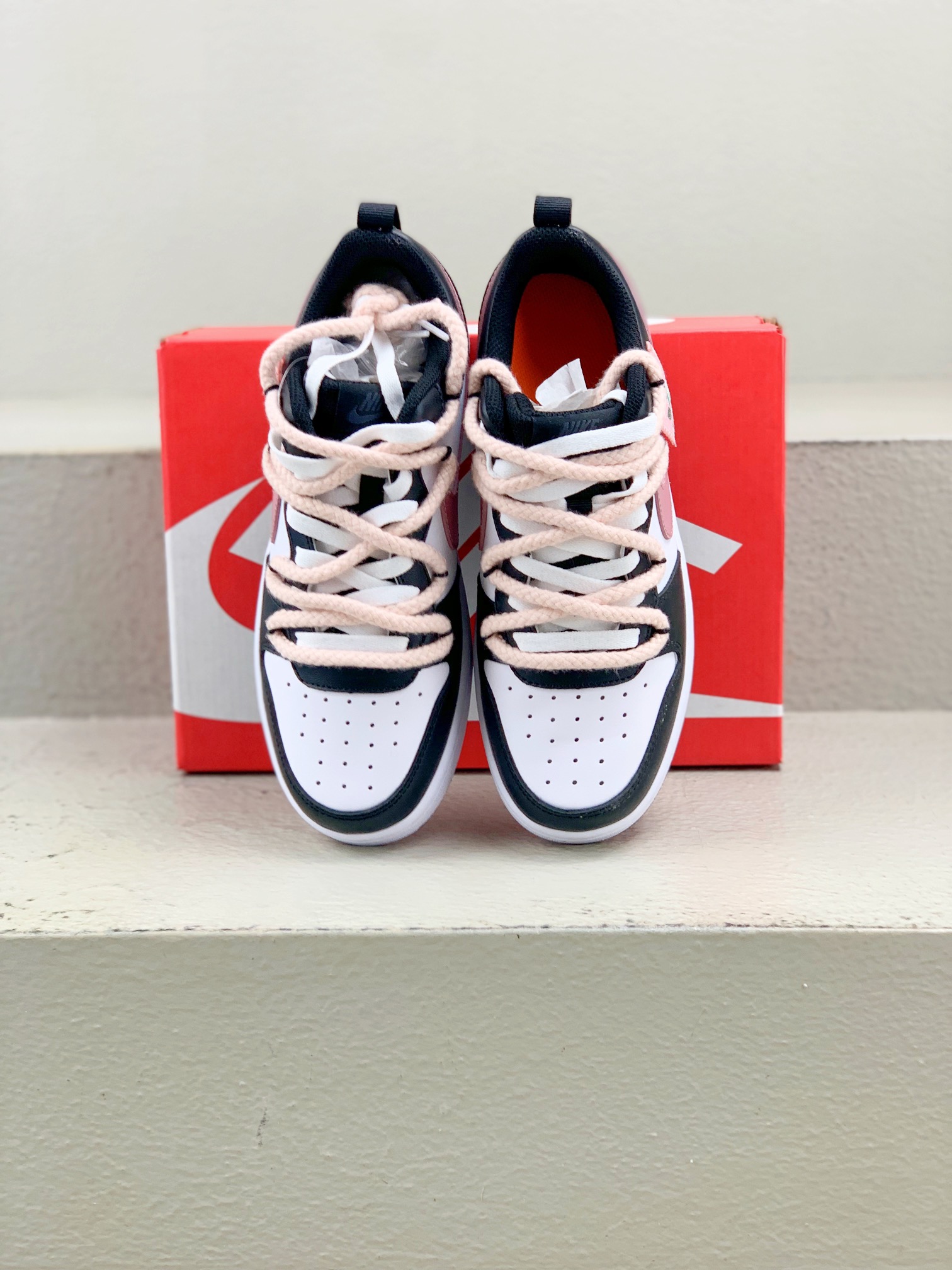 Calvin Klein Nike Female Board Shoes L-s
