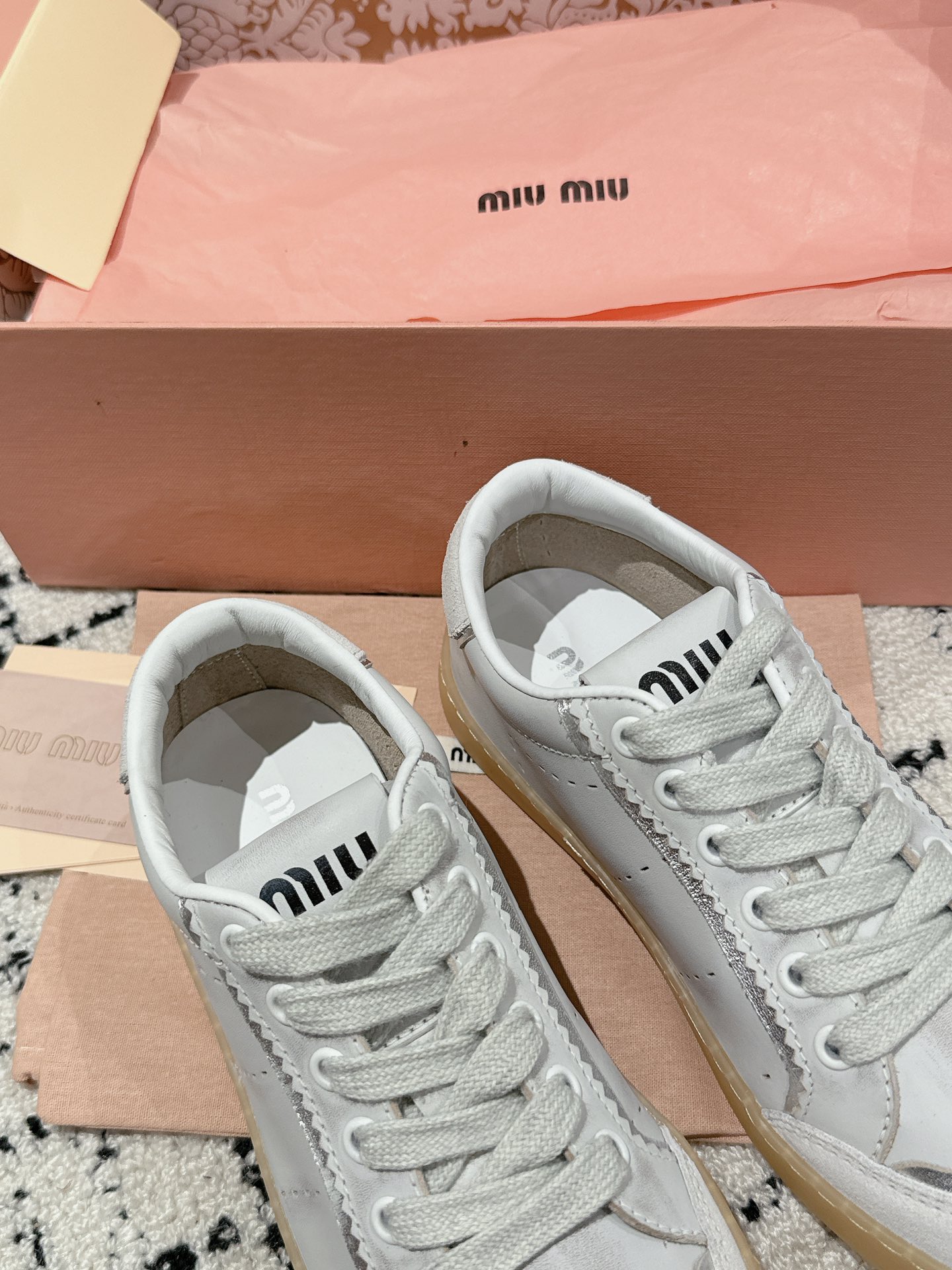 Miu Miu Board Shoes M-s