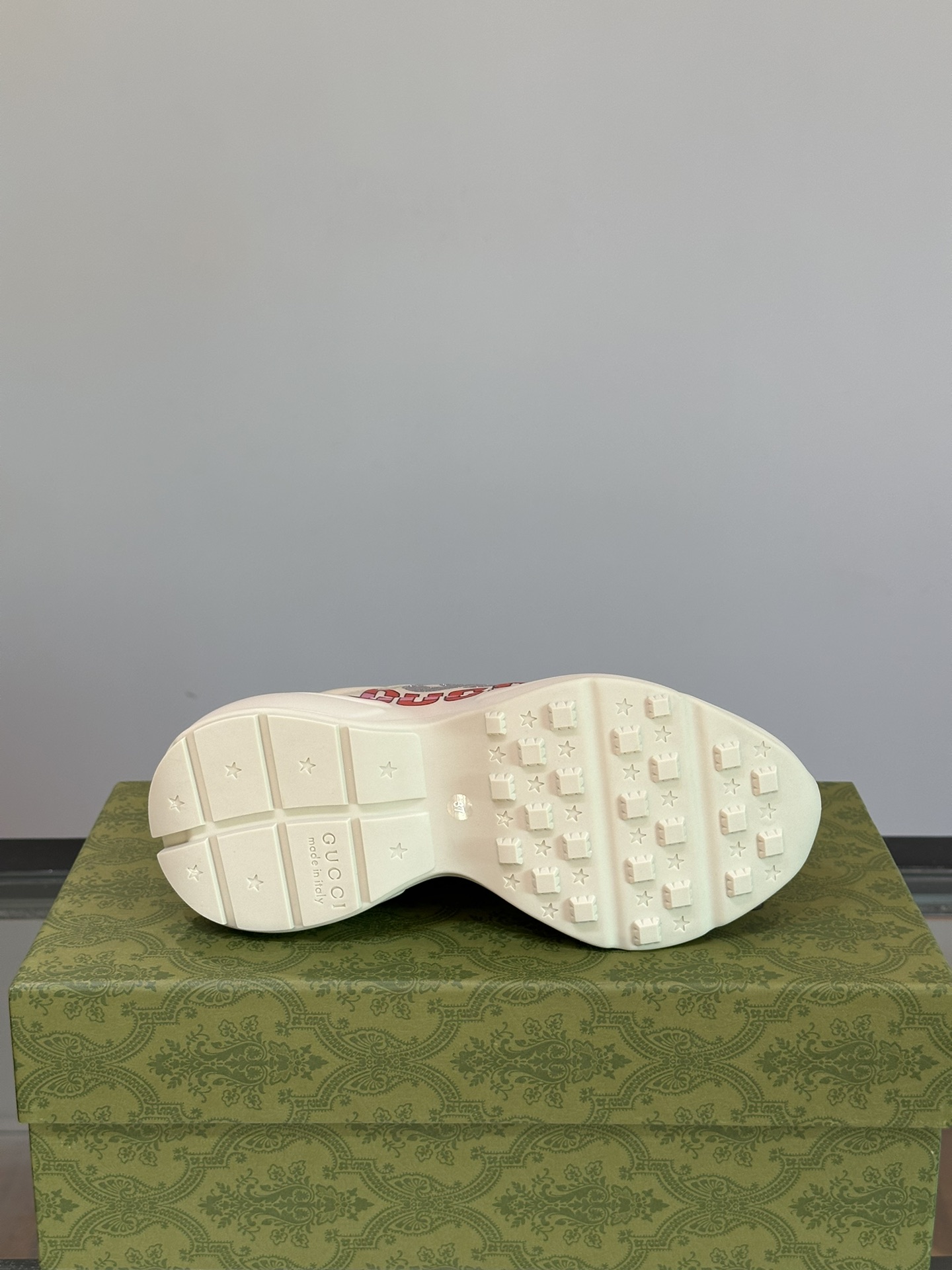 Gucci Male Basic Shoes M-s