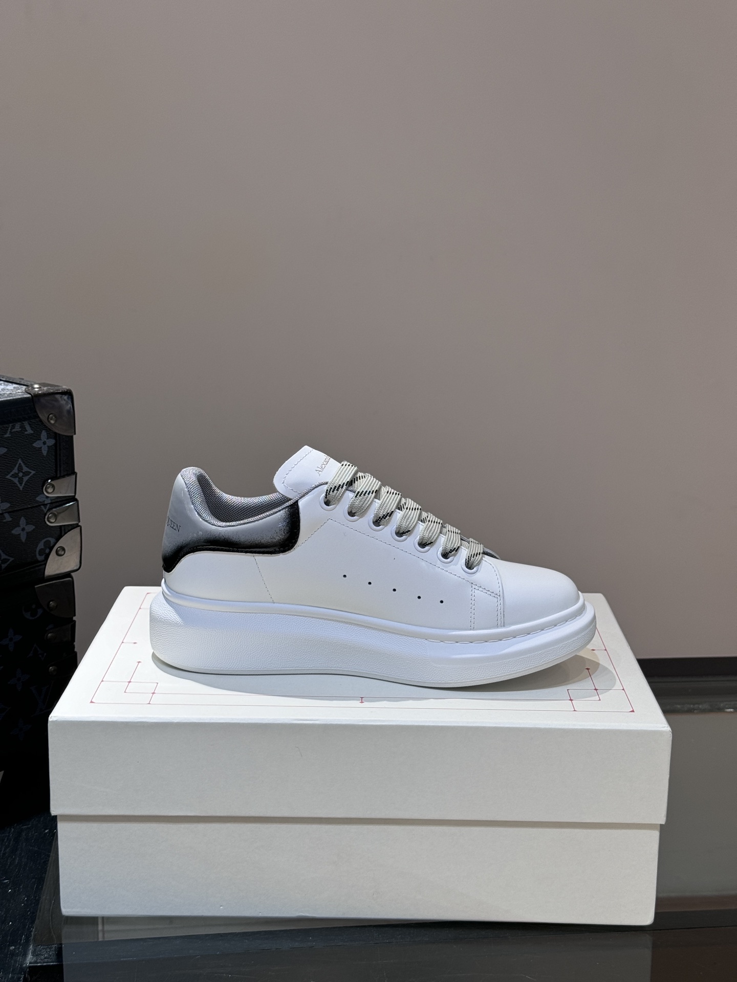 Alexander Mcqueen Male Basic Shoes Black M-l-s
