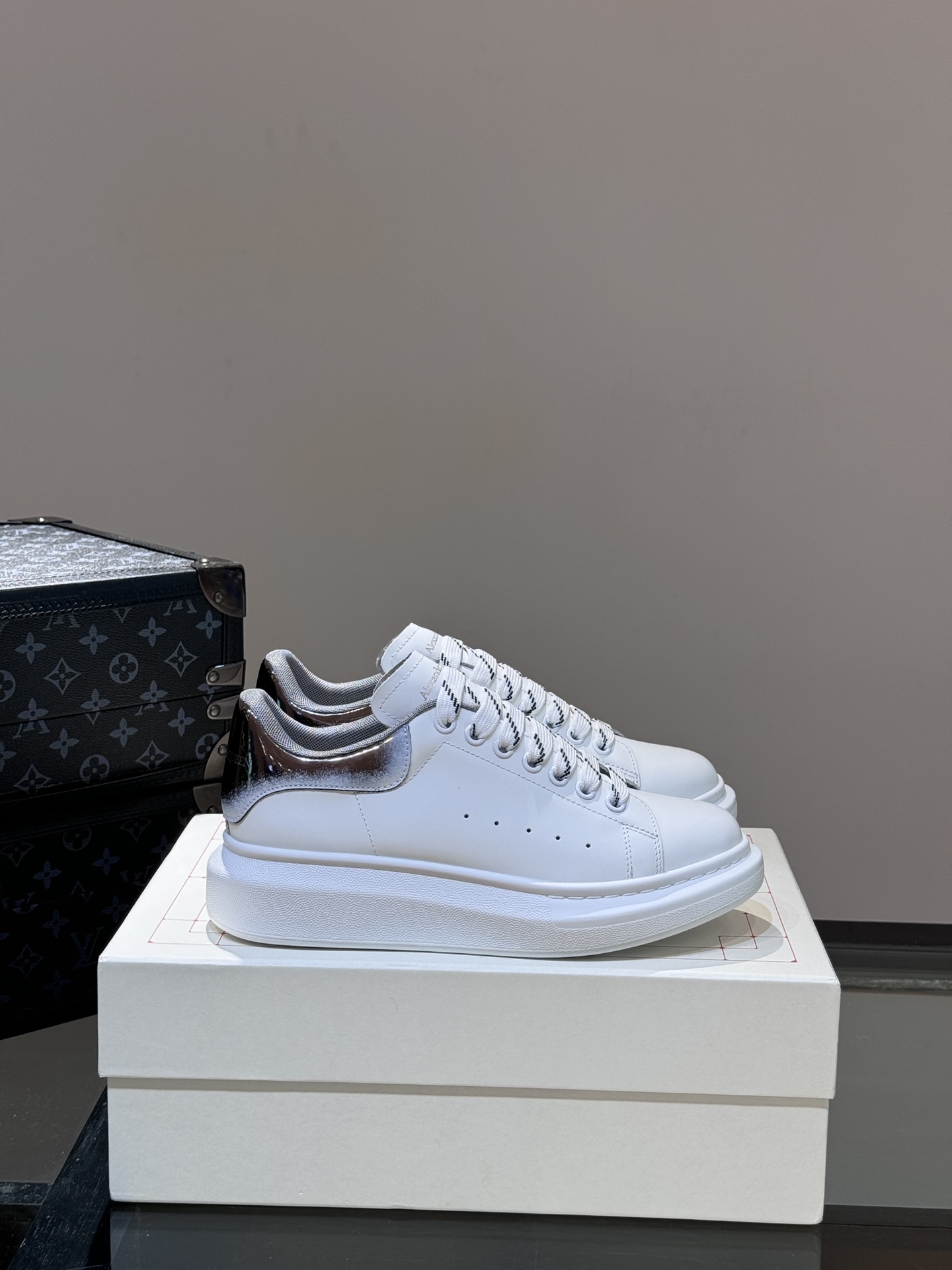 Alexander Mcqueen Male Basic Shoes Black M-l-s
