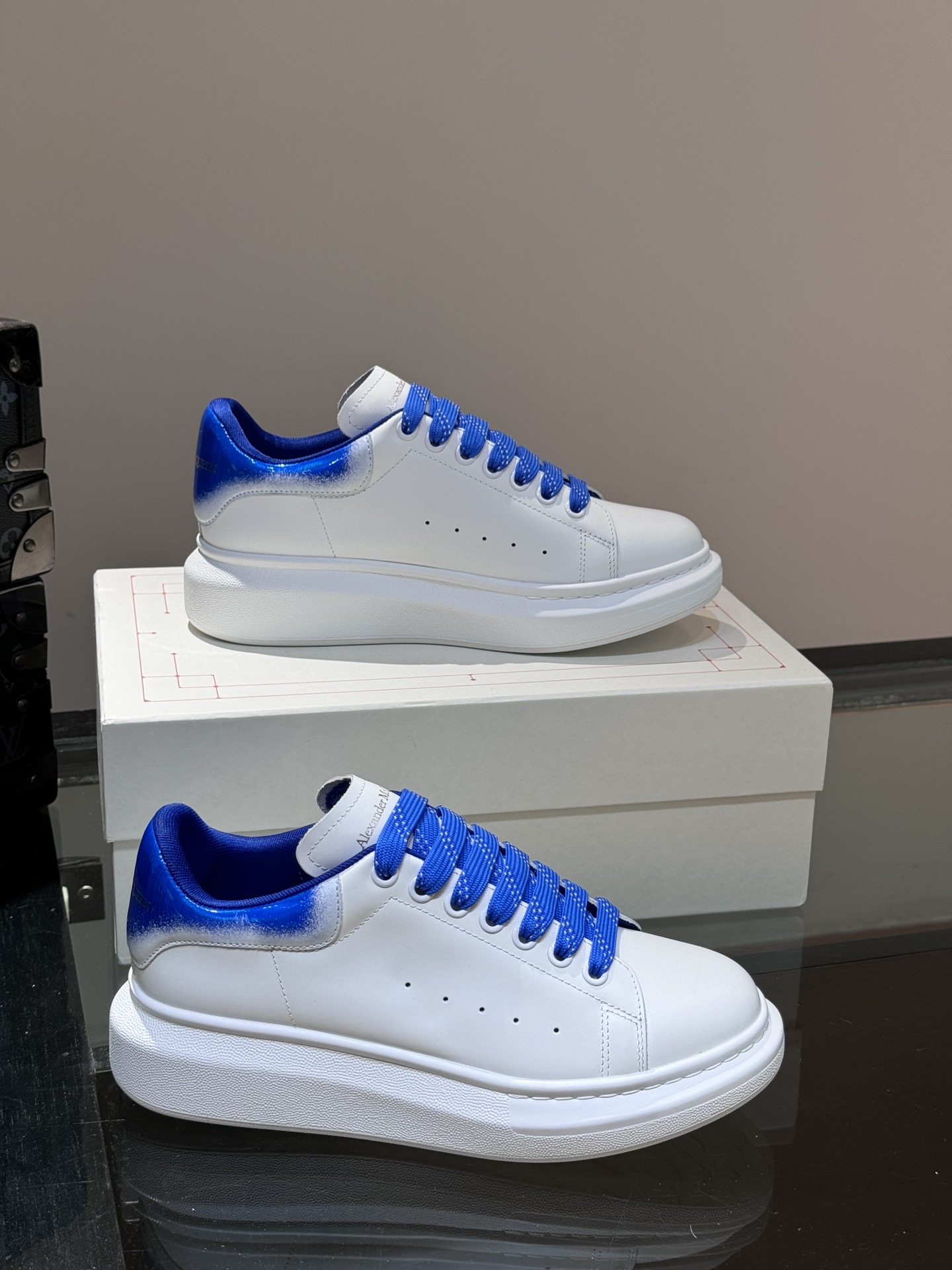 Alexander Mcqueen Male Basic Shoes Black M-l-s