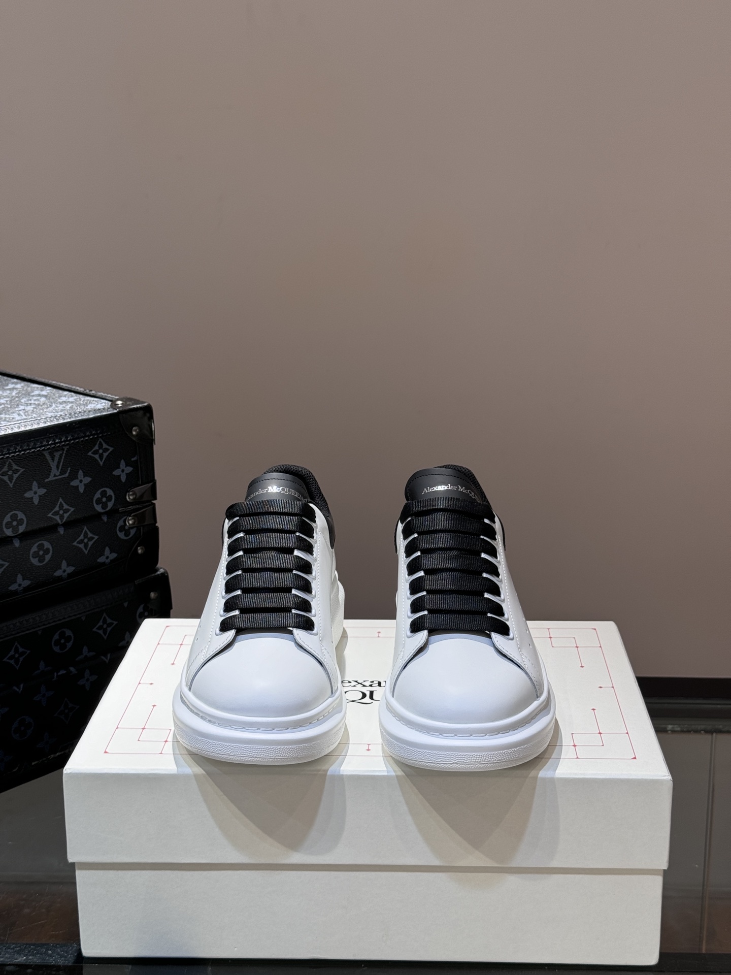 Alexander Mcqueen Male Basic Shoes Black M-l-s