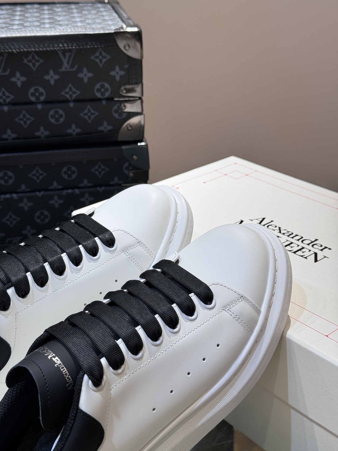 Alexander Mcqueen Male Basic Shoes Black M-l-s