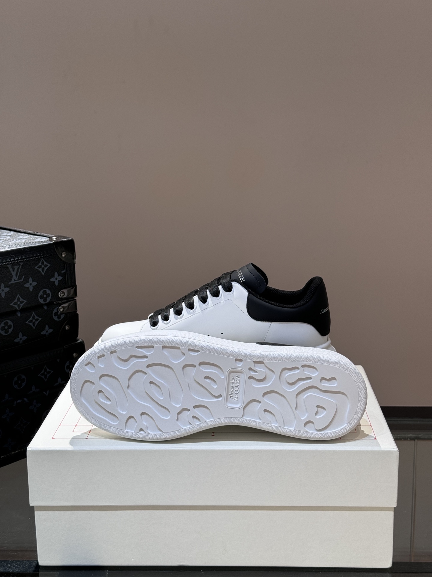 Alexander Mcqueen Male Basic Shoes Black M-l-s