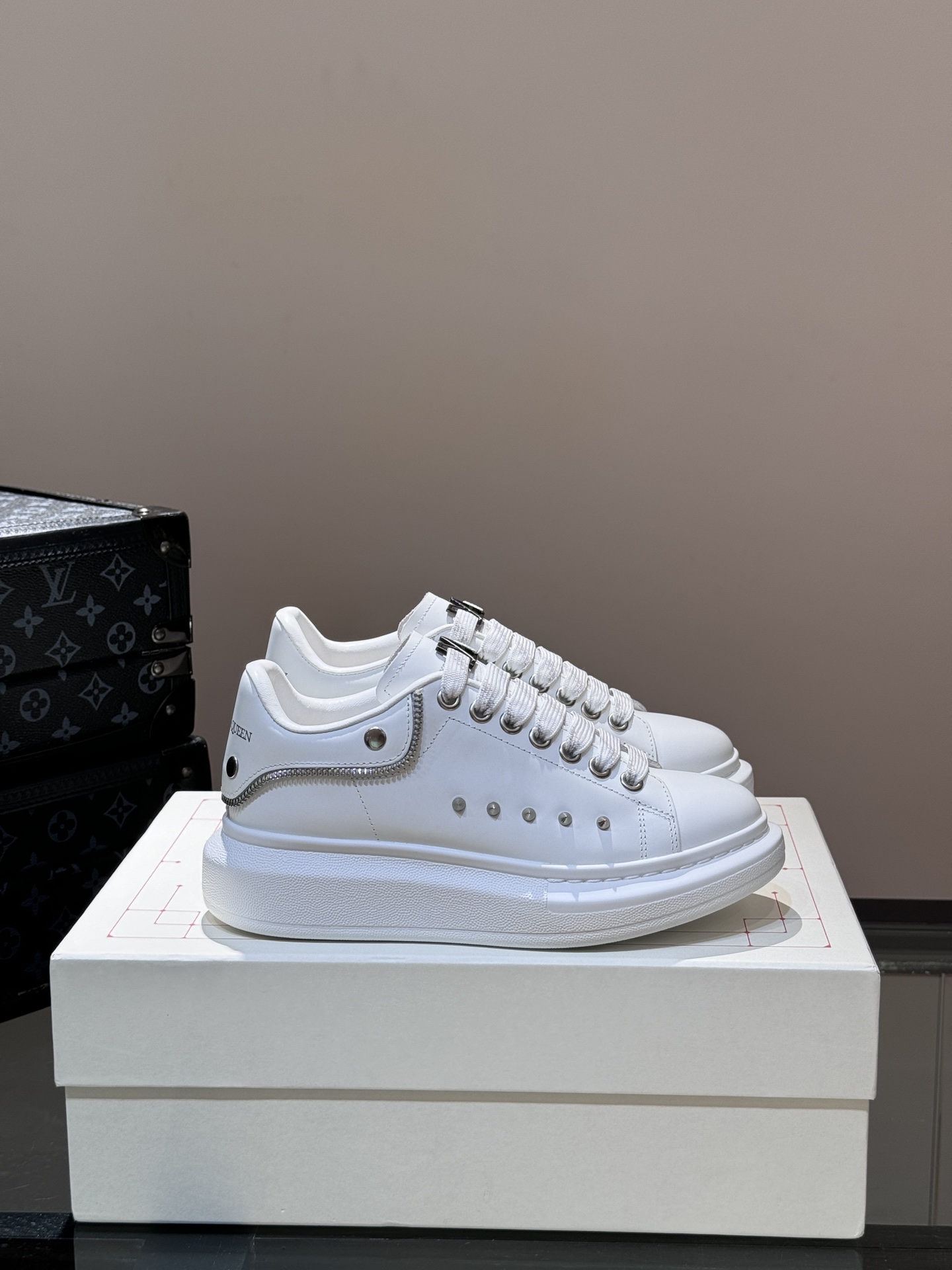 Alexander Mcqueen Male Basic Shoes Black M-l-s