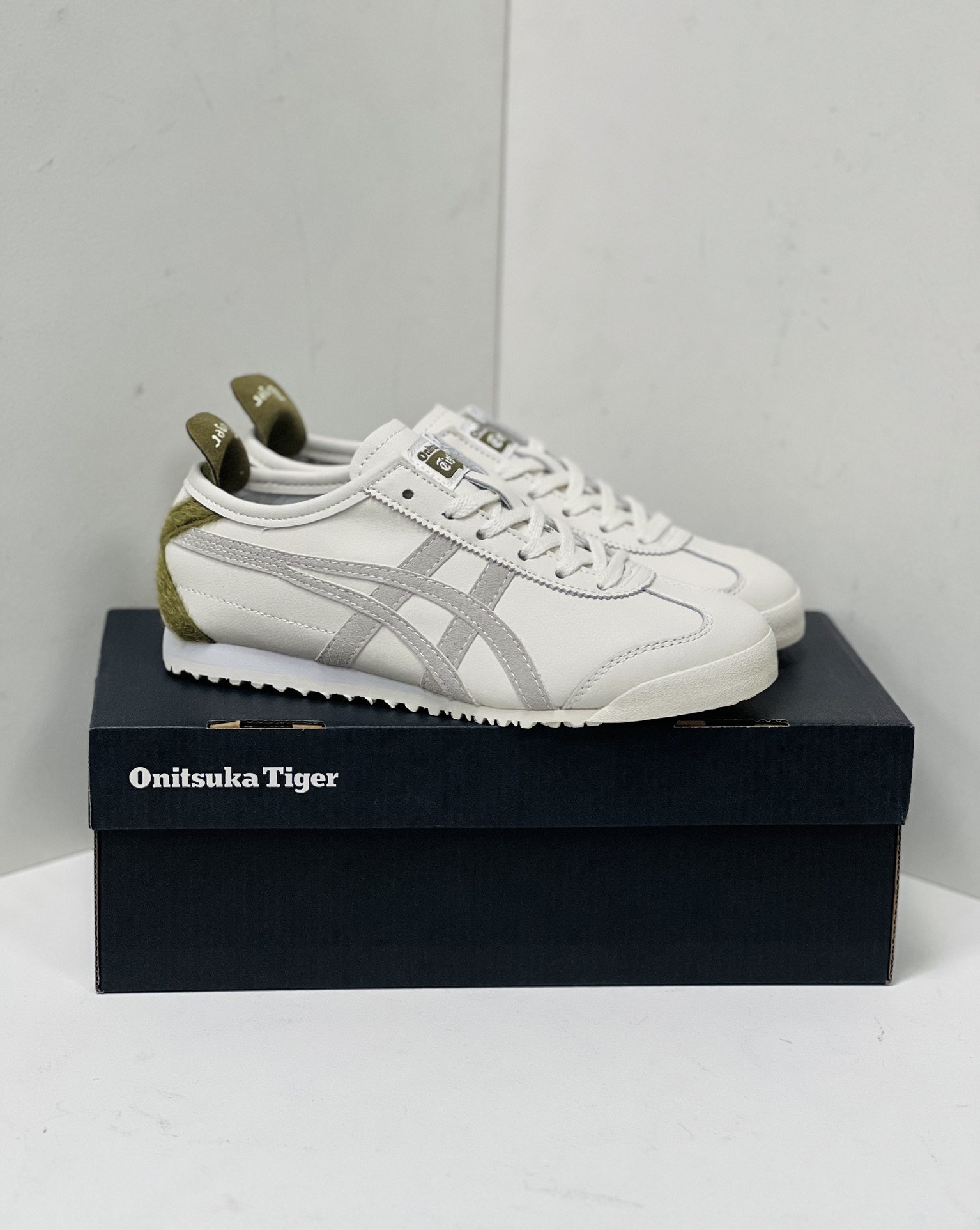 Onitsuka Tiger Basic Shoes M-s