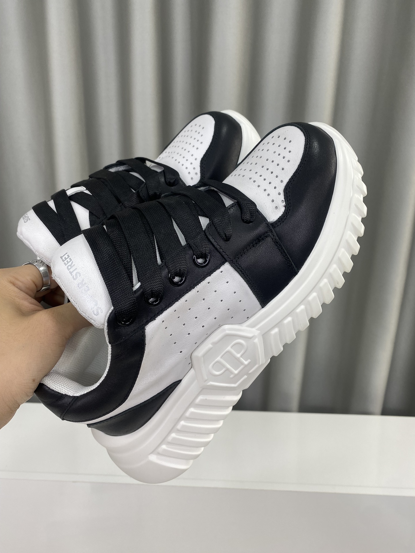 Male Sneakers Breathable L