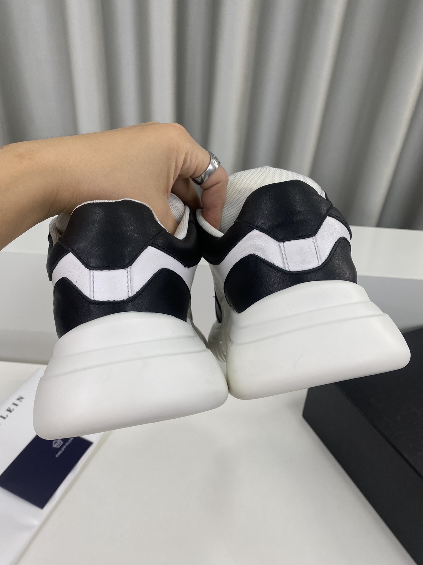 Male Sneakers Breathable L