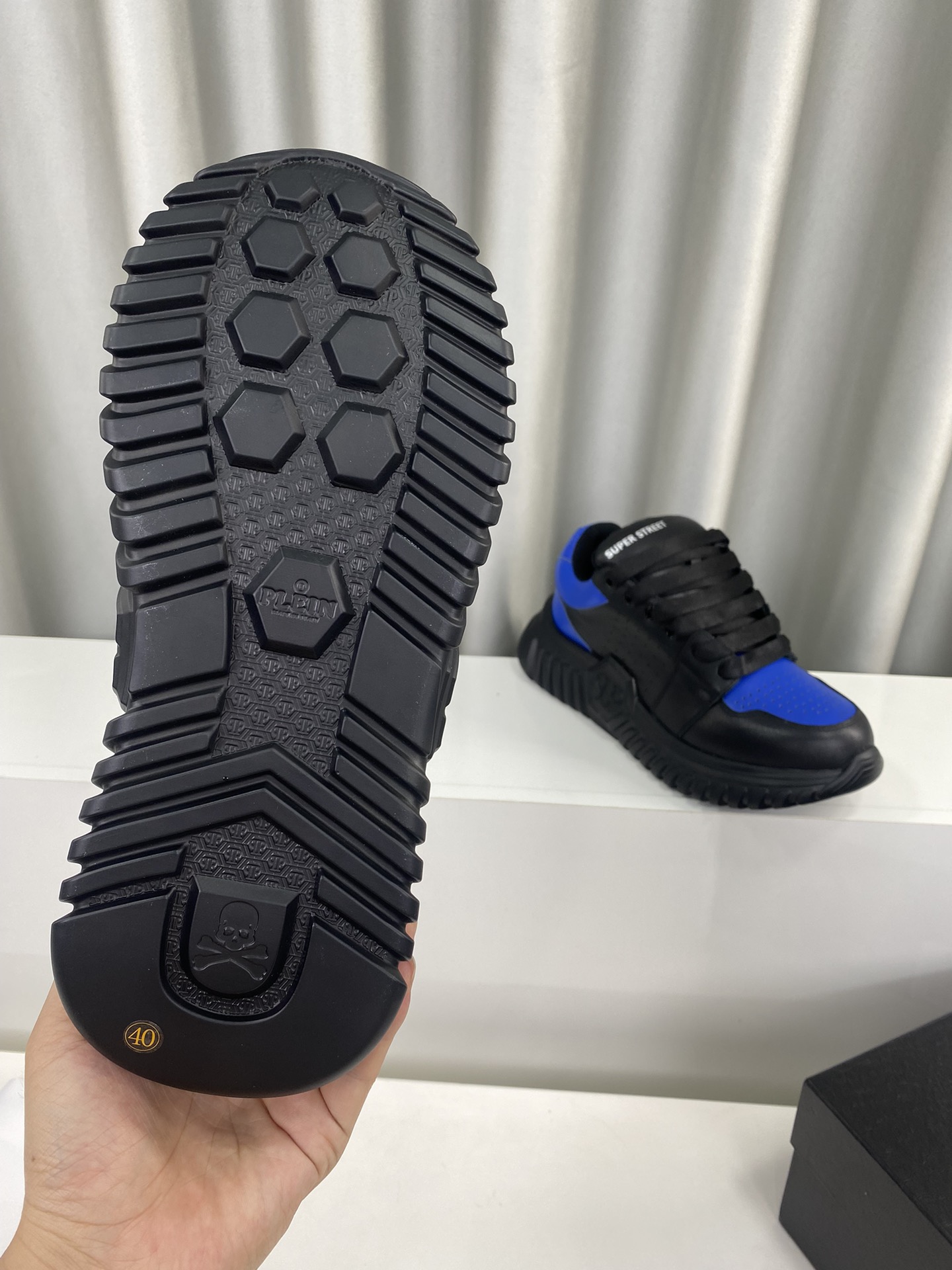 Male Sneakers Breathable L