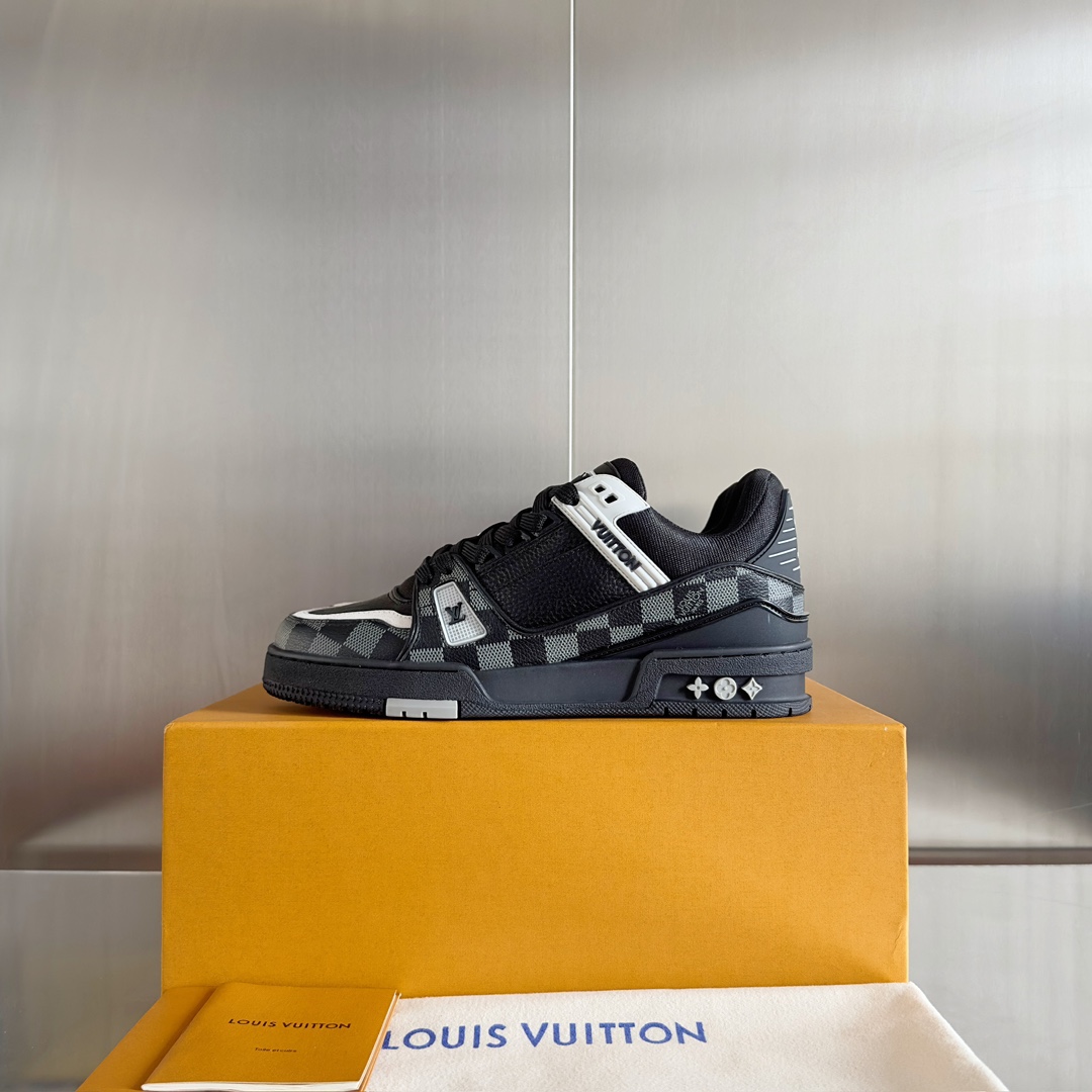 Louis Vuitton Male Board Shoes Breathable M-l-s