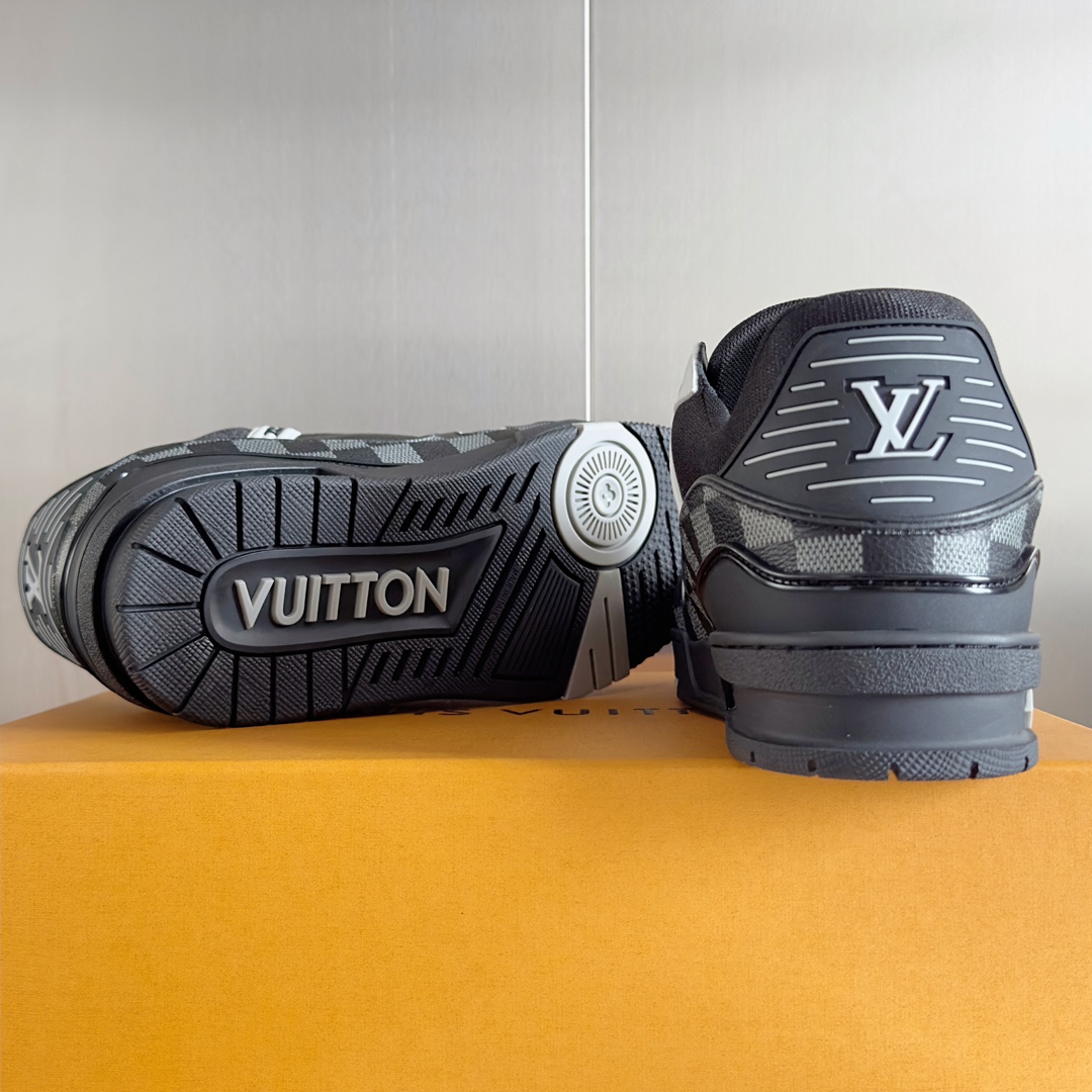 Louis Vuitton Male Board Shoes Breathable M-l-s