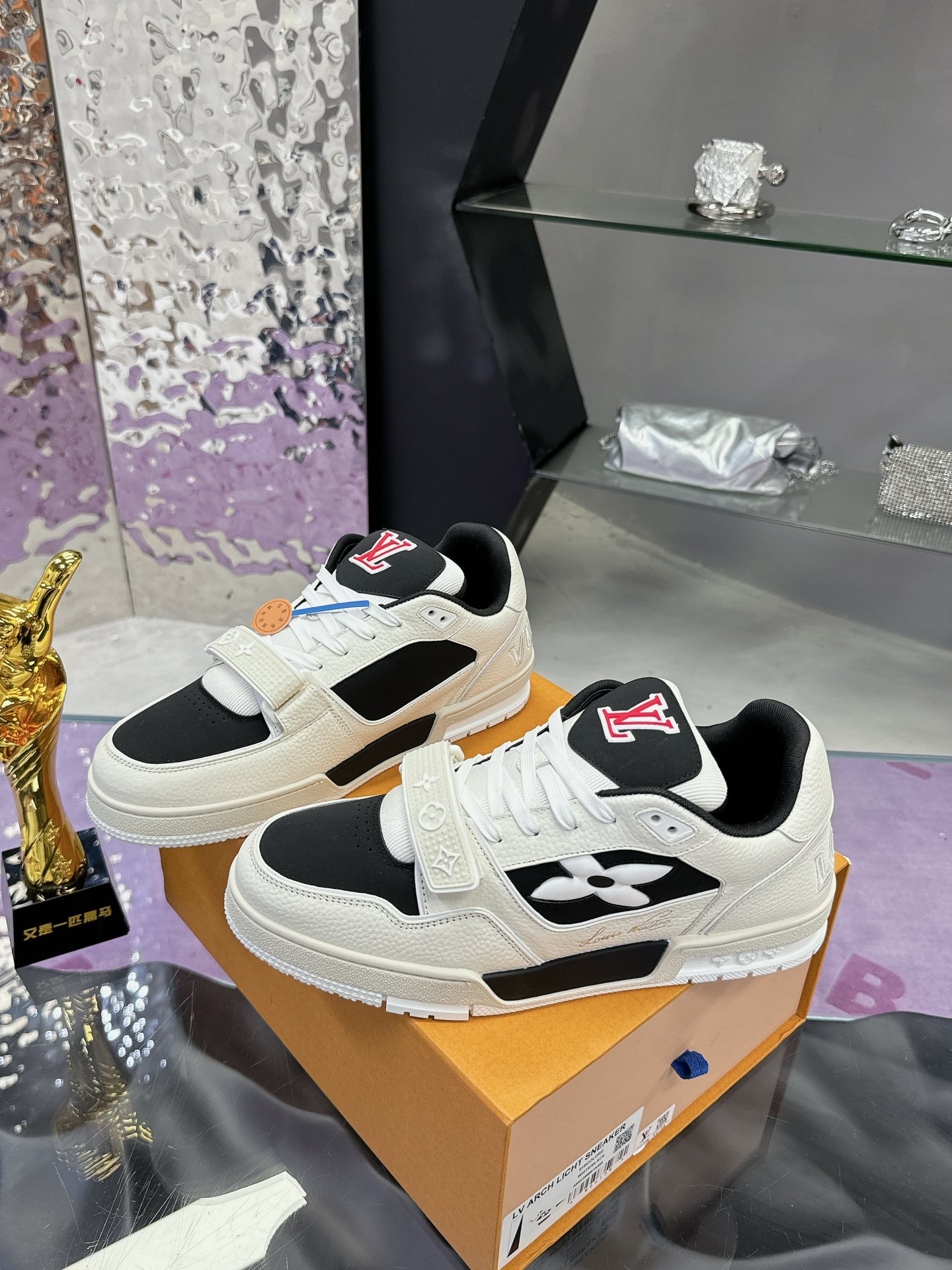 Louis Vuitton Board Shoes M-l-s