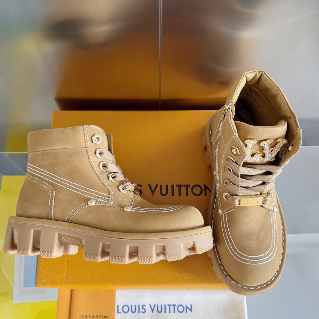 Calvin Klein Dr. Martens Louis Vuitton Male Boots Cow Leather M-l-s