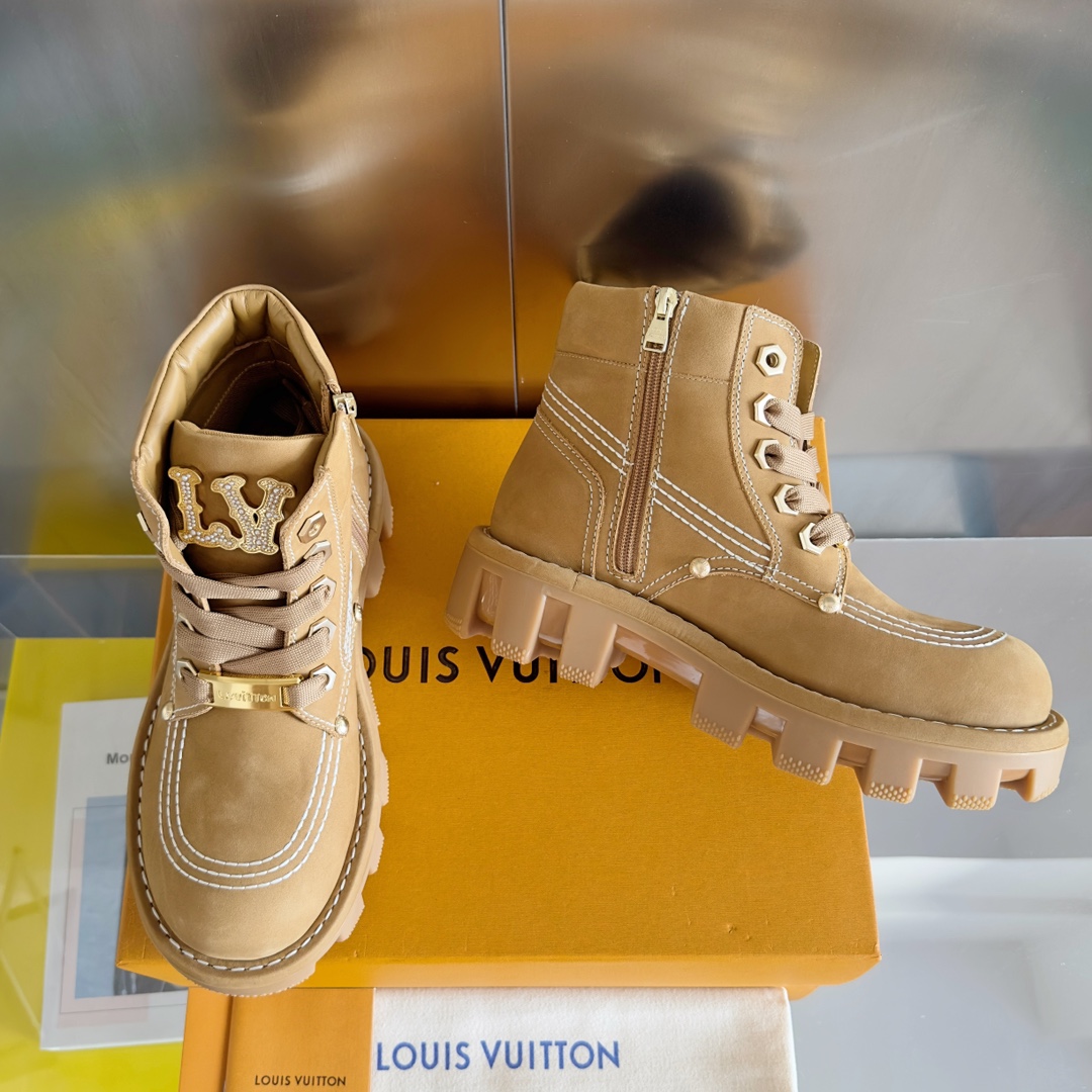Calvin Klein Dr. Martens Louis Vuitton Male Boots Cow Leather M-l-s