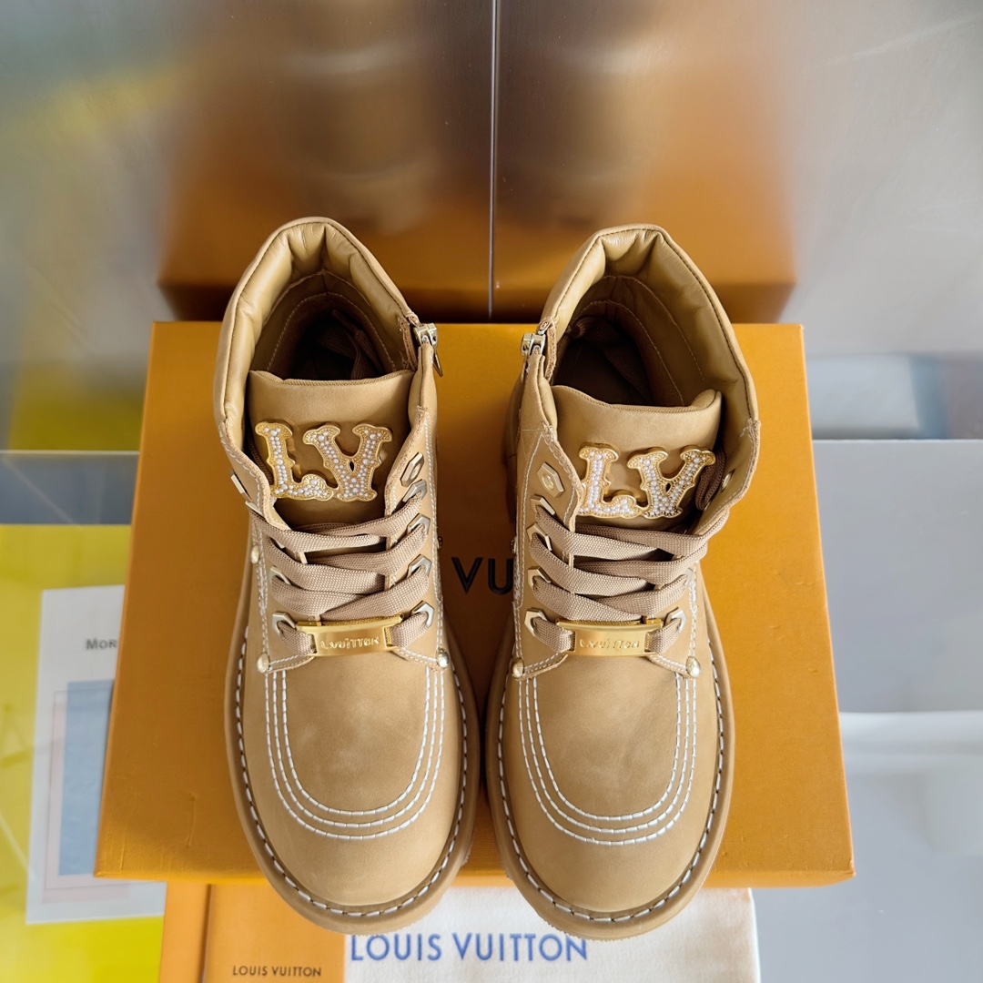 Calvin Klein Dr. Martens Louis Vuitton Male Boots Cow Leather M-l-s