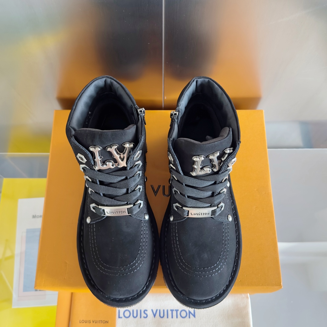 Calvin Klein Dr. Martens Louis Vuitton Male Boots Cow Leather M-l-s