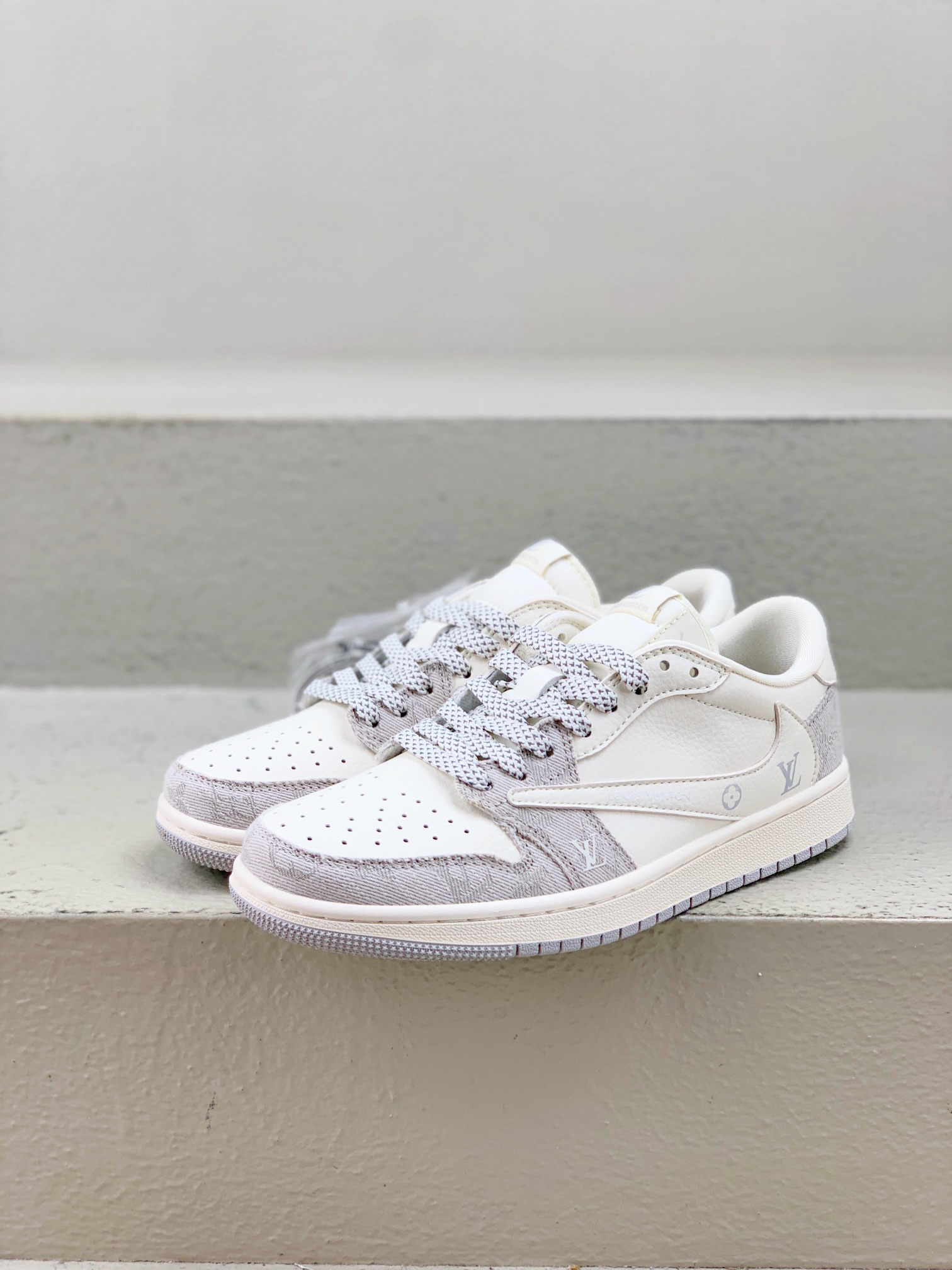 Jordan Nike Basic Shoes L-s
