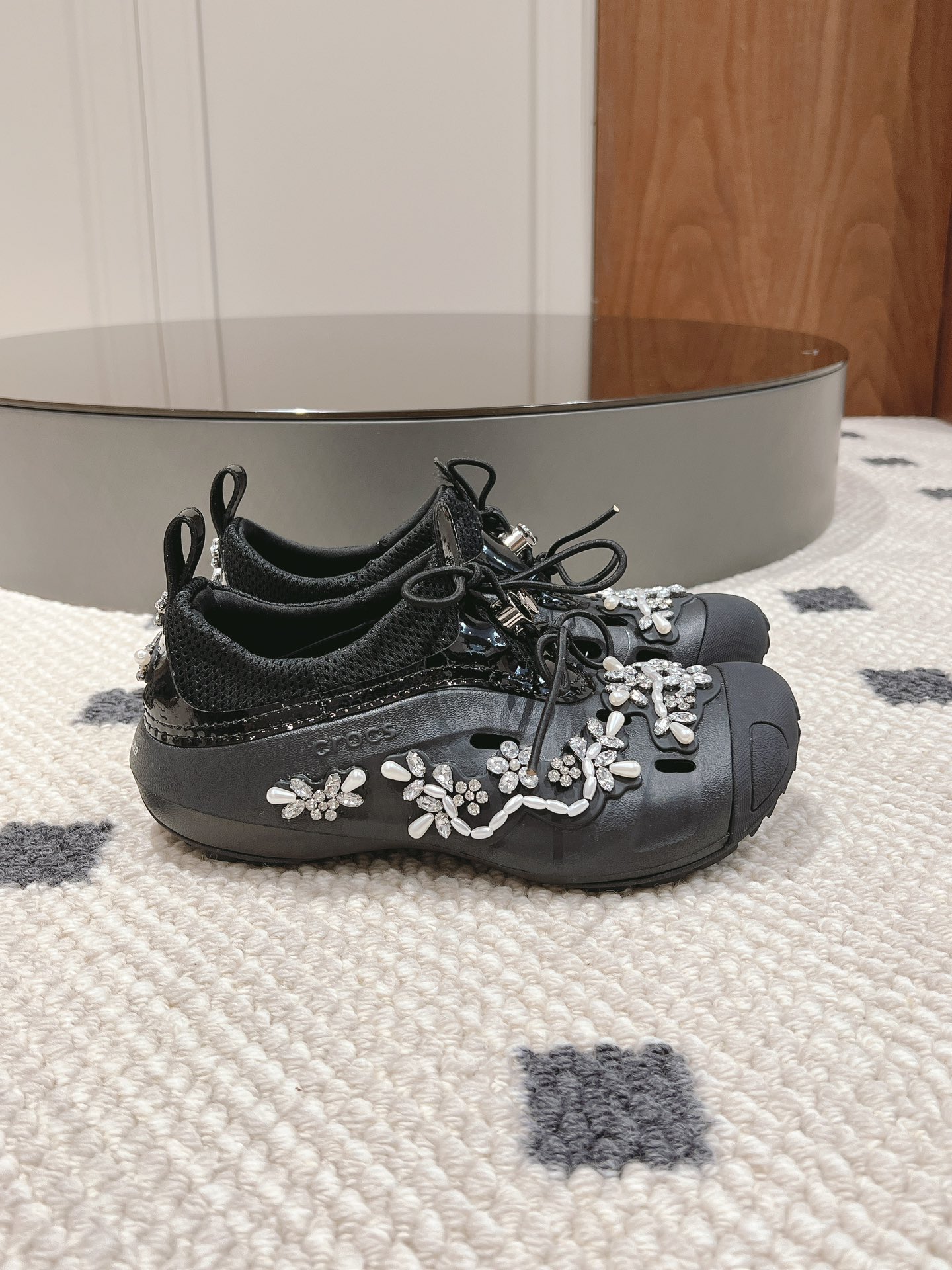 Crocs Female Basic Shoes M-s