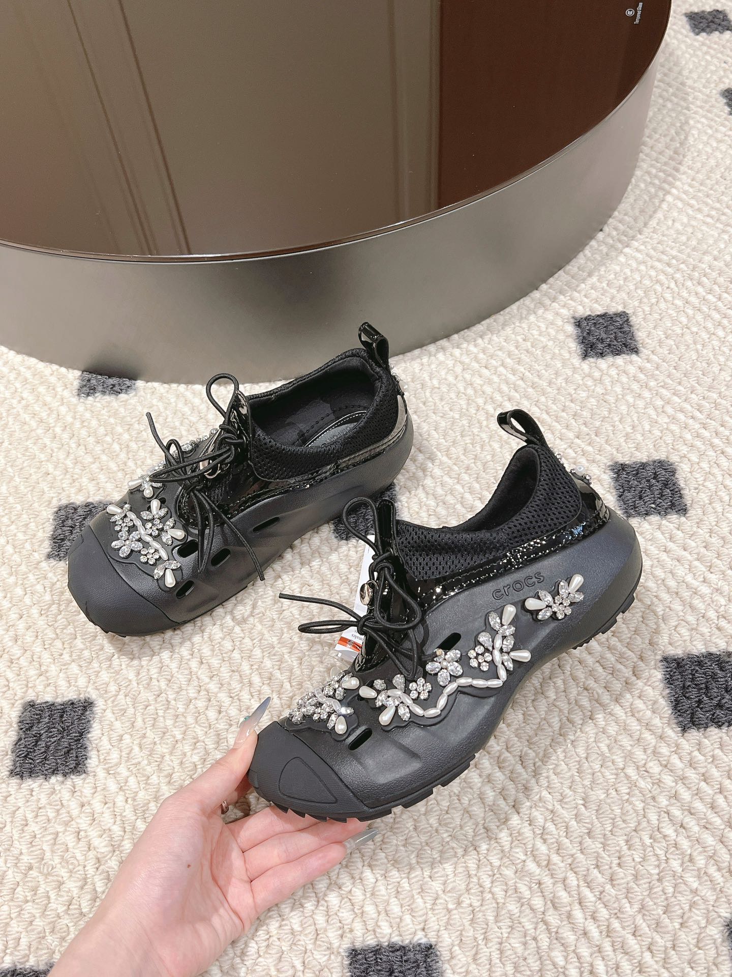 Crocs Female Basic Shoes M-s
