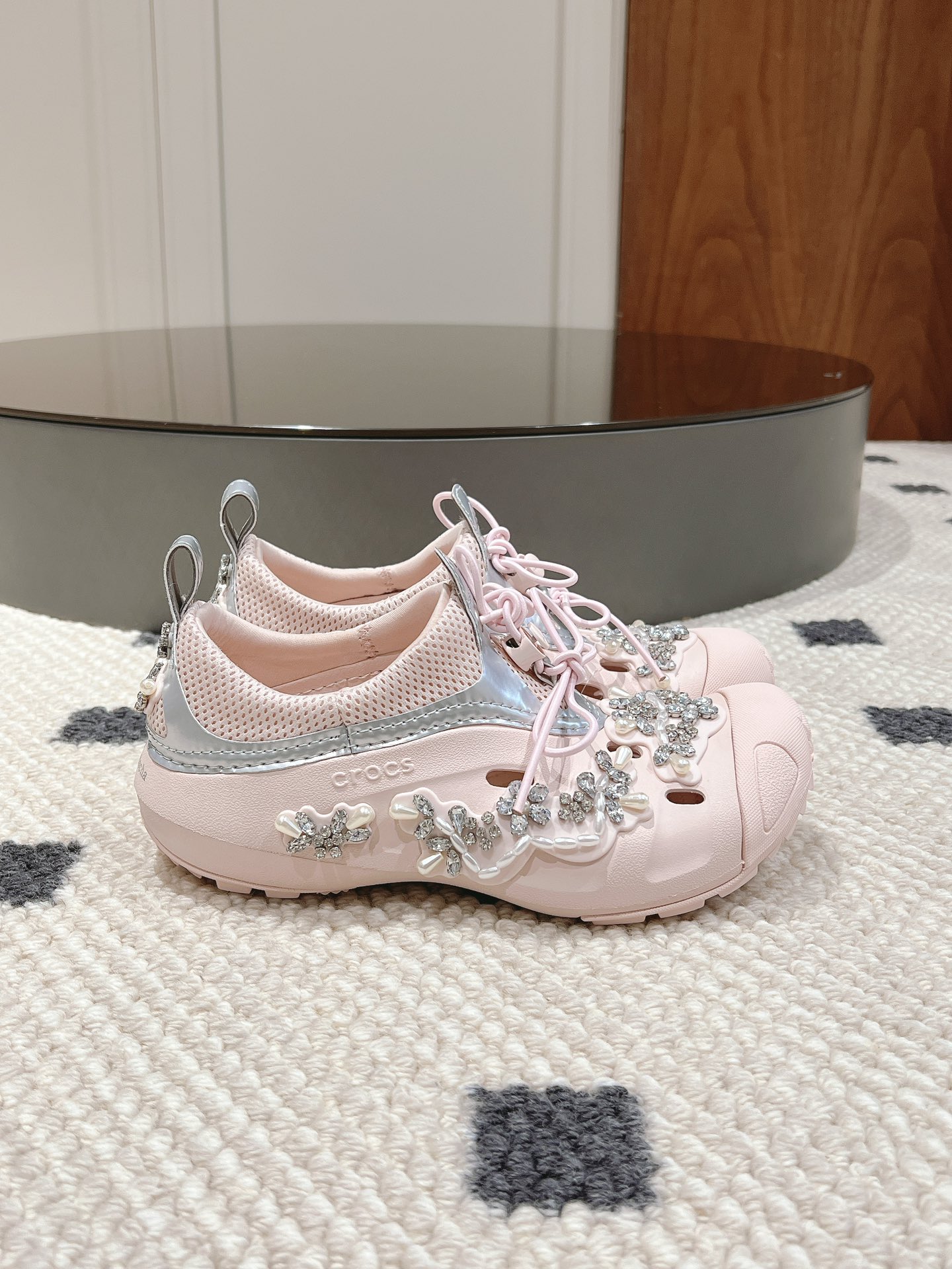 Crocs Female Basic Shoes M-s