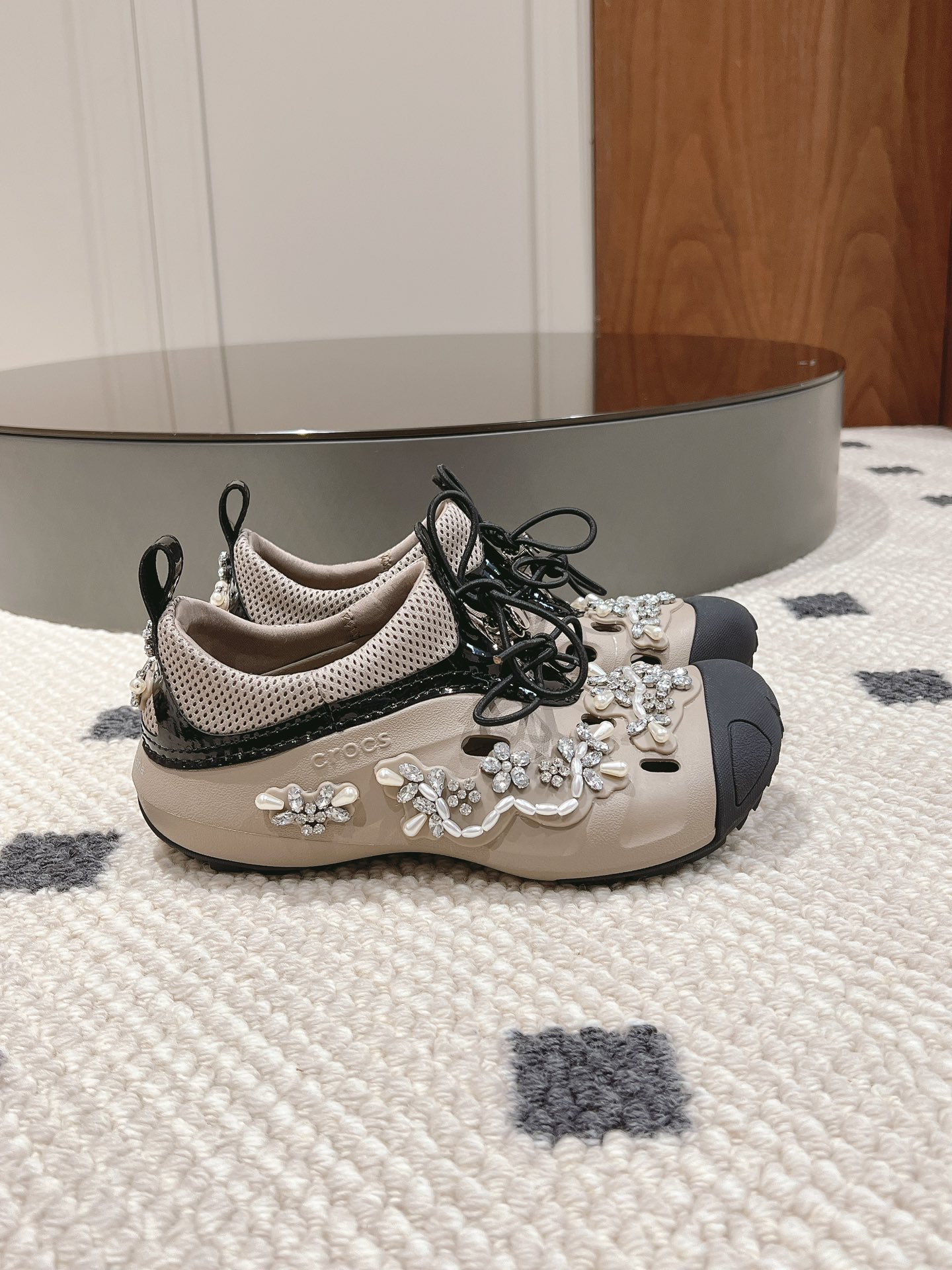 Crocs Female Basic Shoes M-s