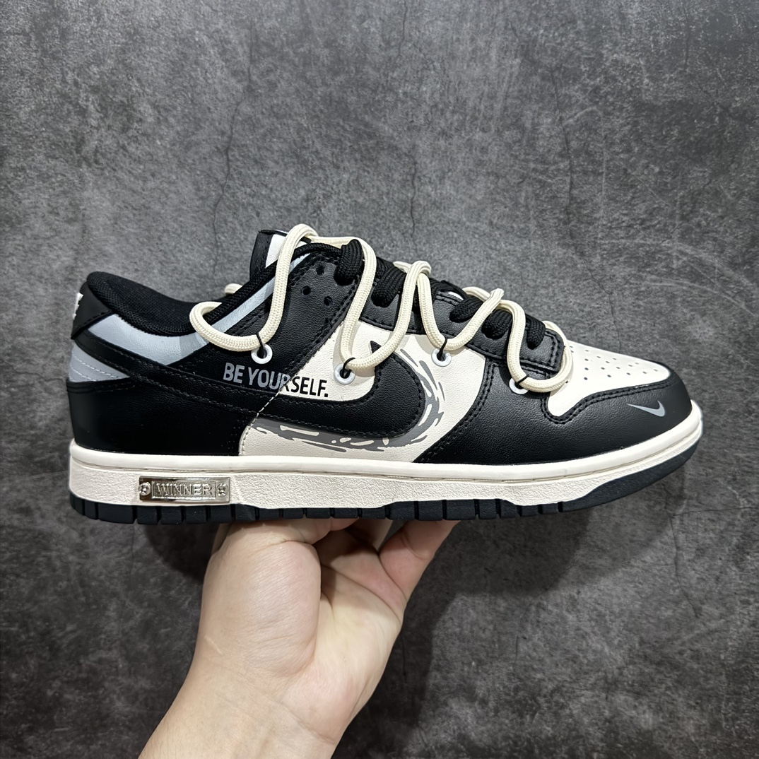 Nike Basic Shoes Black L-s