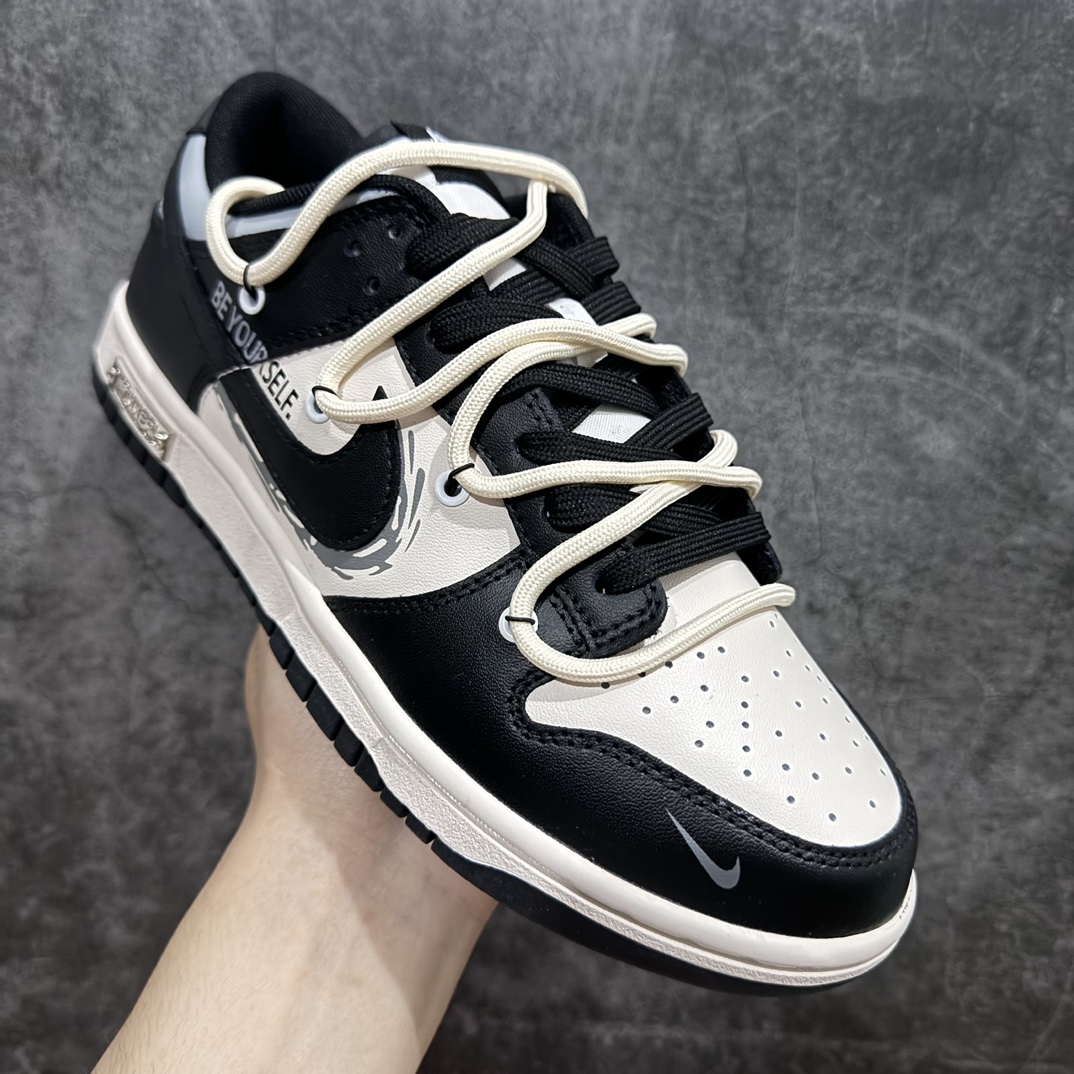 Nike Basic Shoes Black L-s