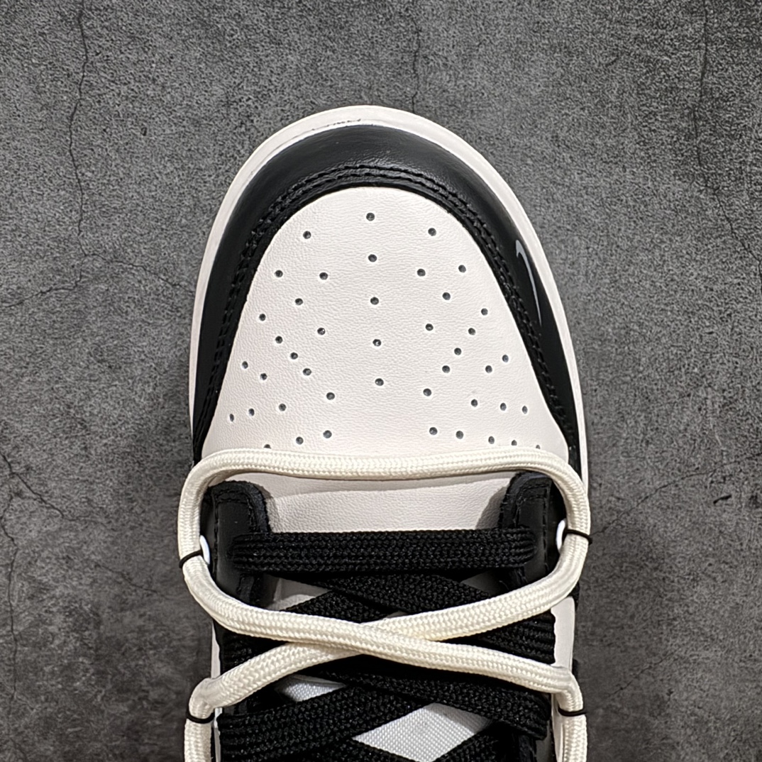 Nike Basic Shoes Black L-s