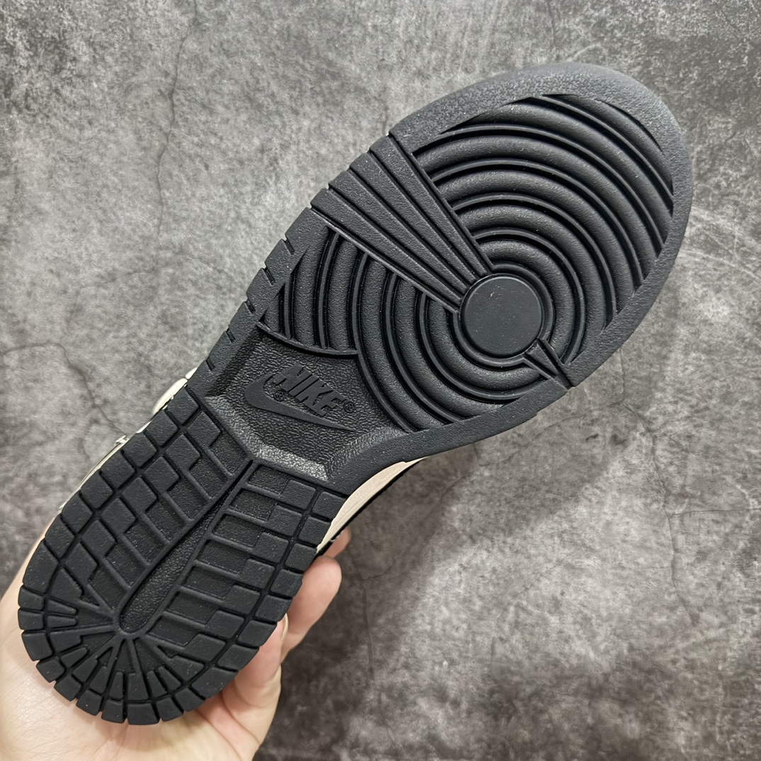 Nike Basic Shoes Black L-s