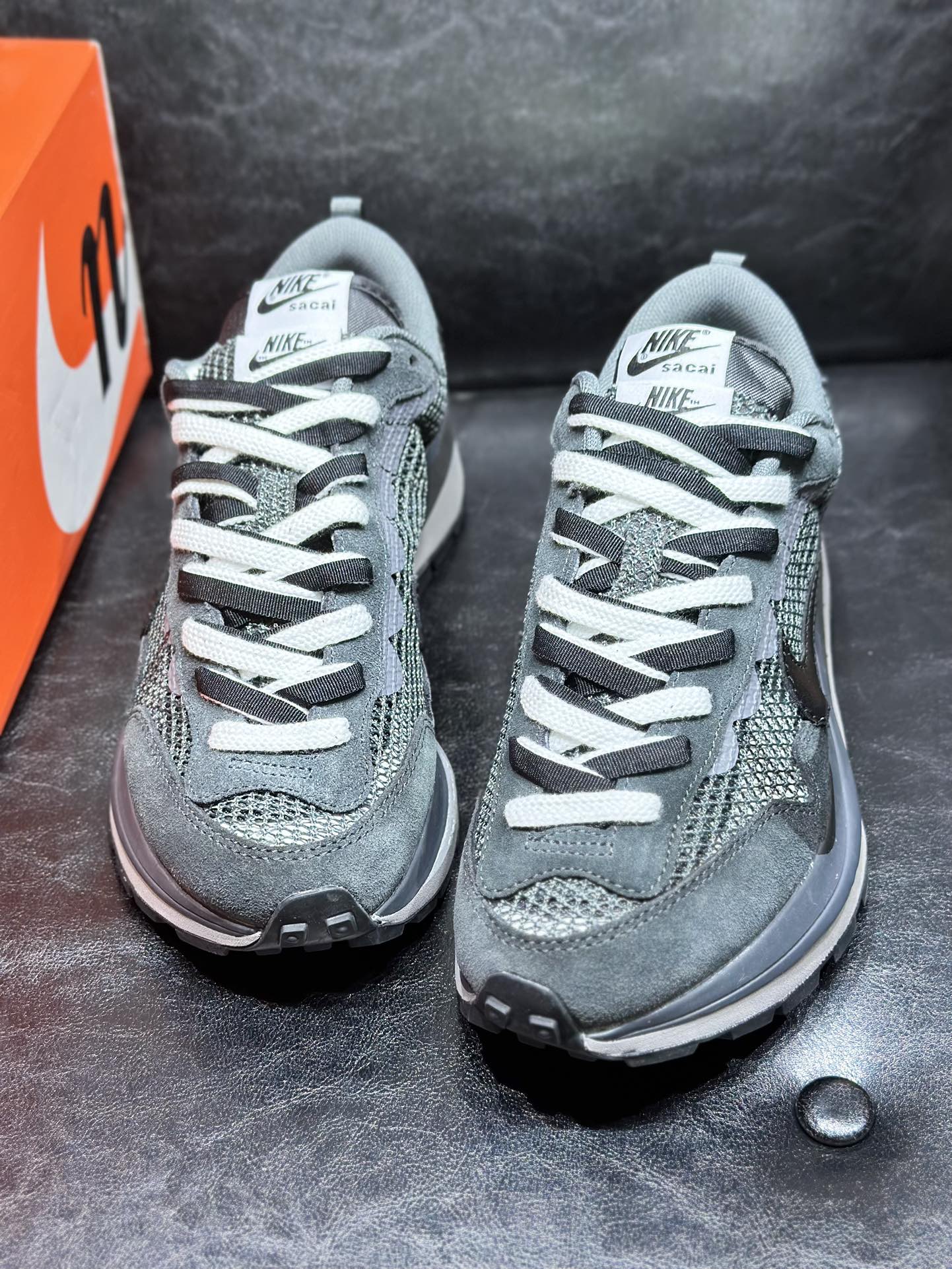 Nike Male Sneakers Shock Absorbing L-s