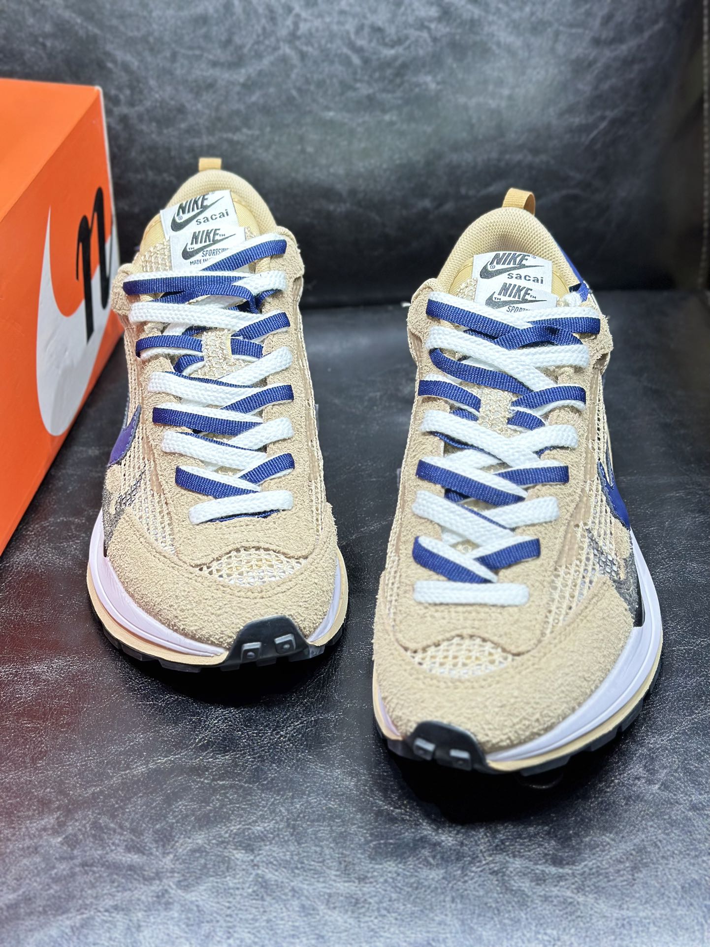 Nike Male Sneakers Shock Absorbing L-s