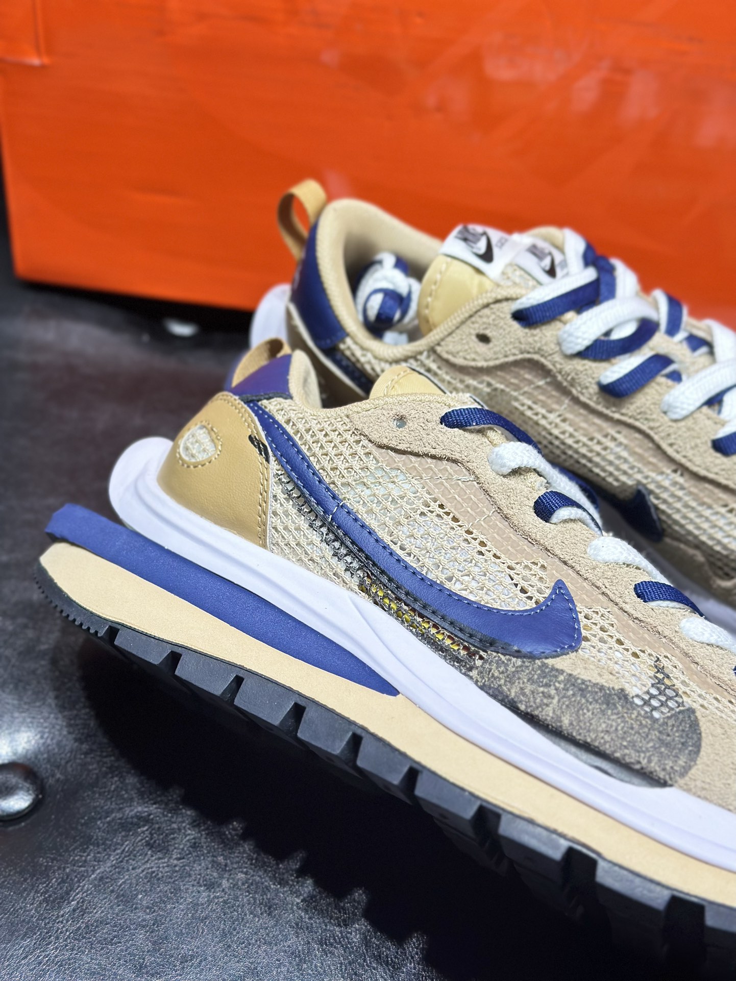 Nike Male Sneakers Shock Absorbing L-s