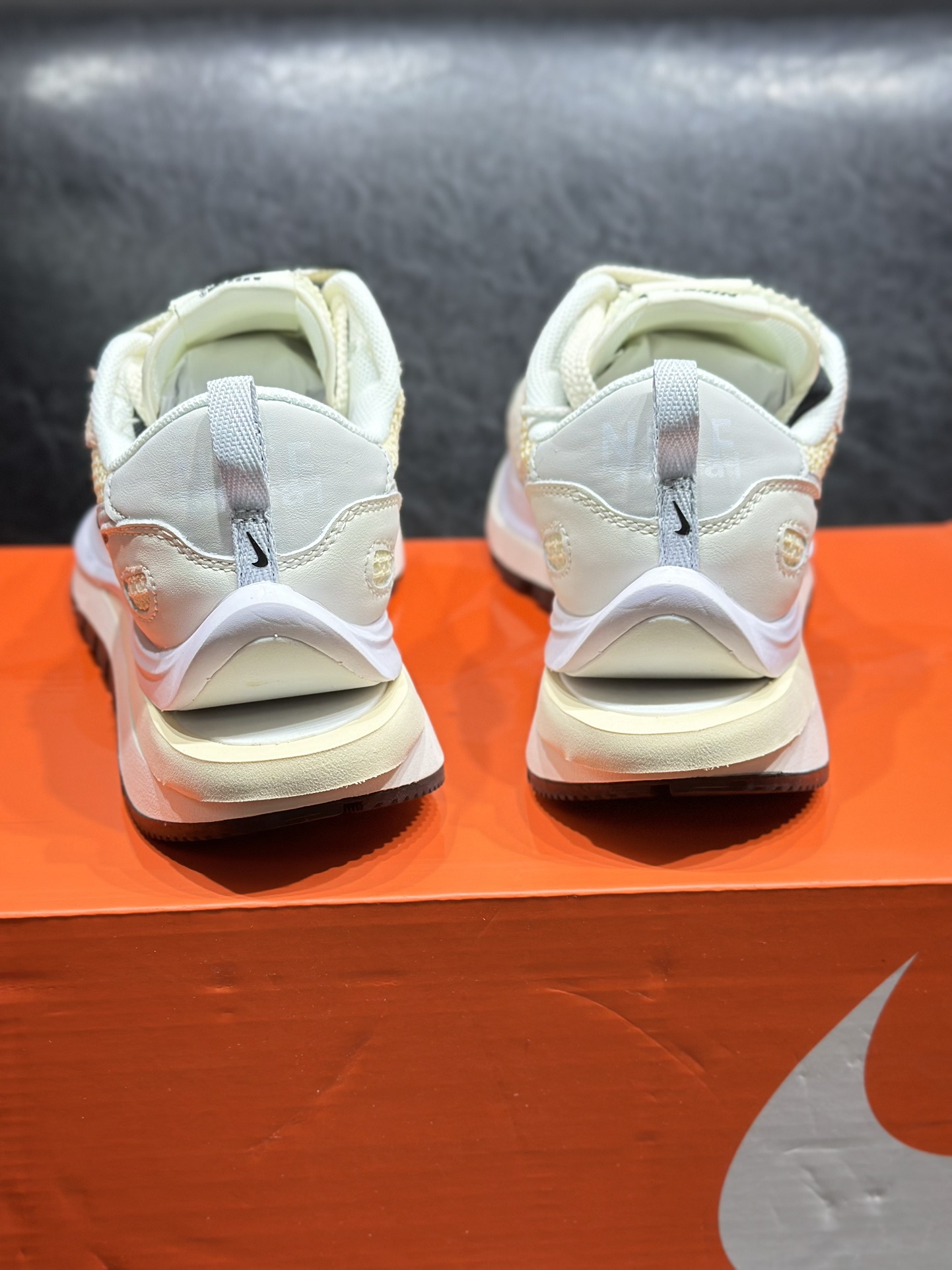 Nike Male Sneakers Shock Absorbing L-s