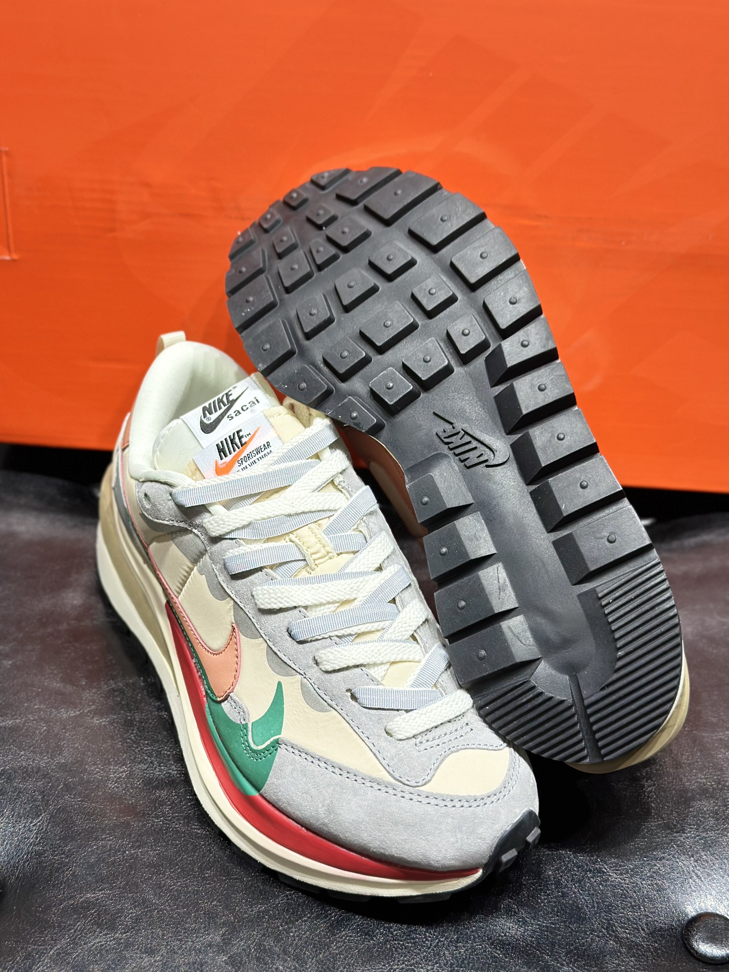 Nike Male Sneakers Shock Absorbing L-s