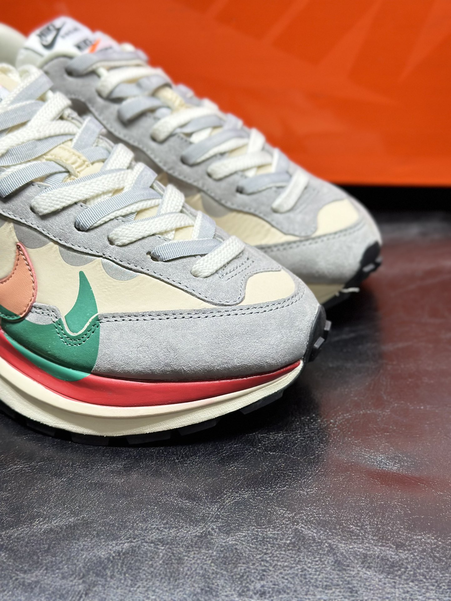 Nike Male Sneakers Shock Absorbing L-s