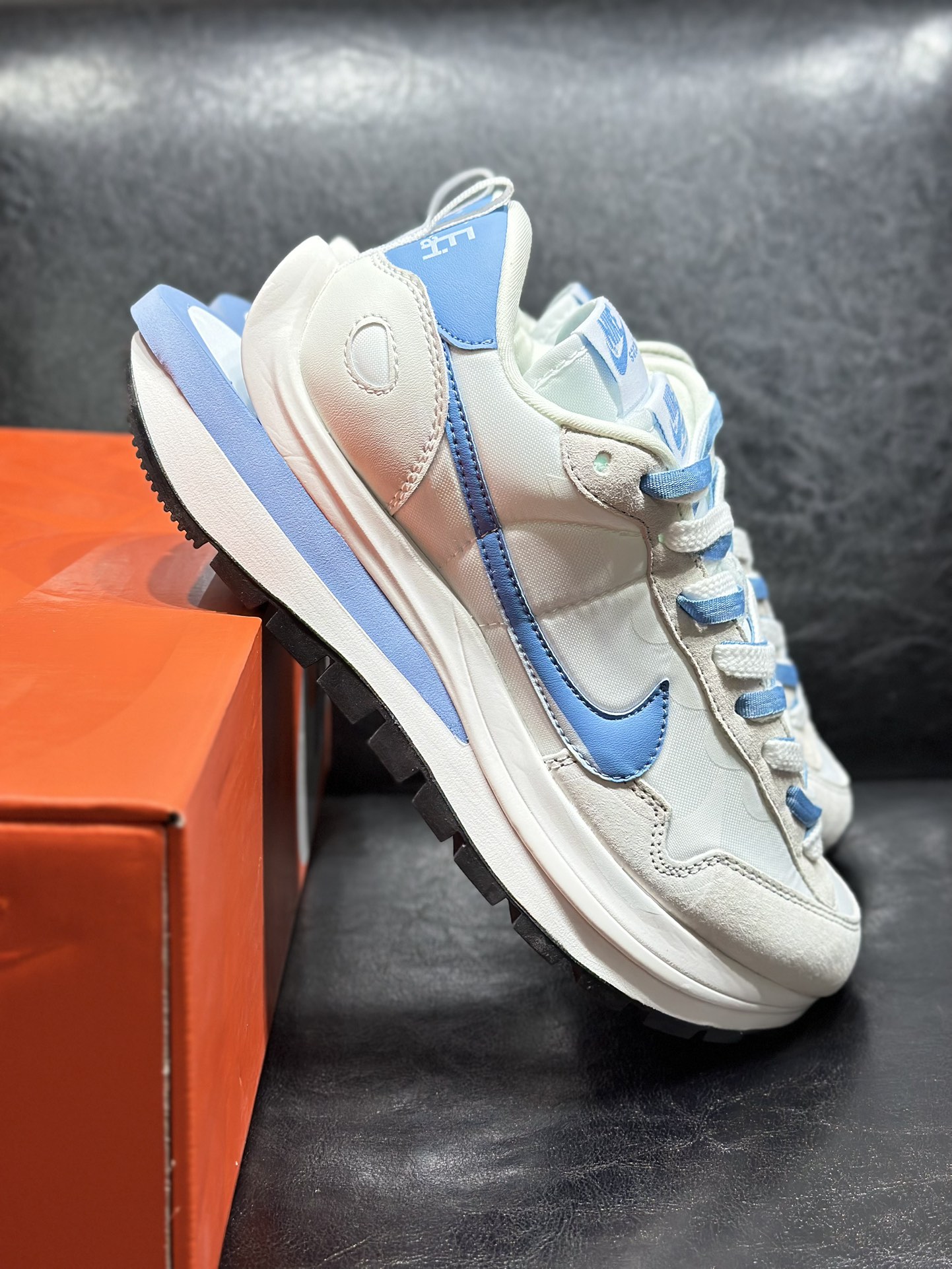 Nike Male Sneakers Shock Absorbing L-s