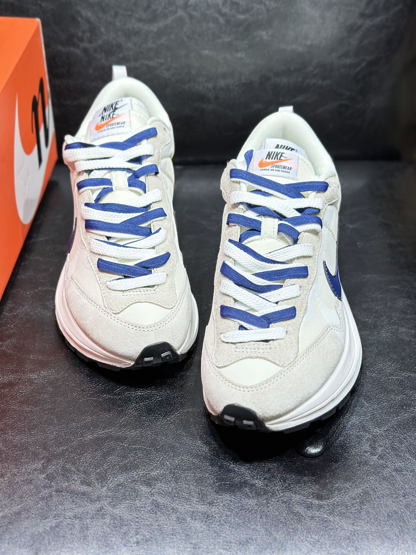 Nike Male Sneakers Shock Absorbing L-s