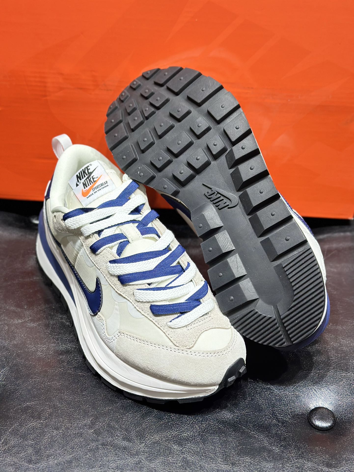 Nike Male Sneakers Shock Absorbing L-s