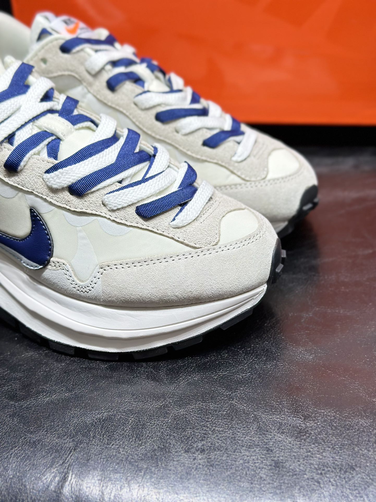 Nike Male Sneakers Shock Absorbing L-s
