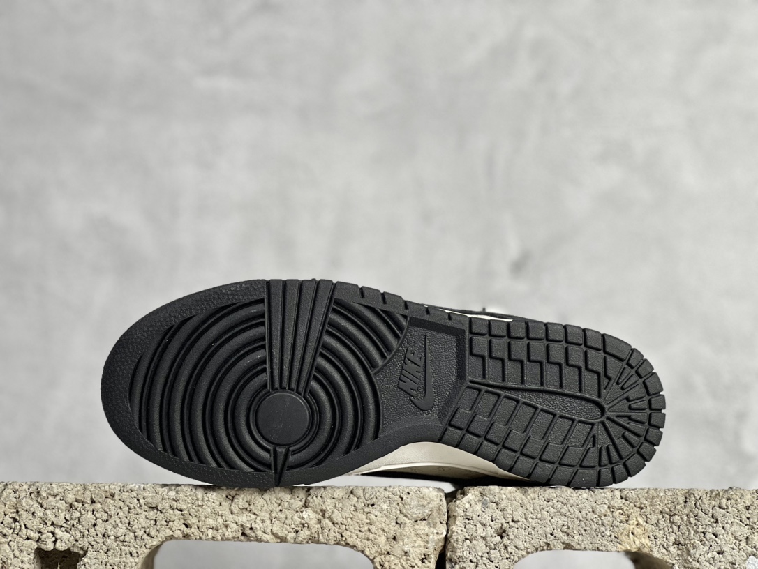 Nike Board Shoes L-s