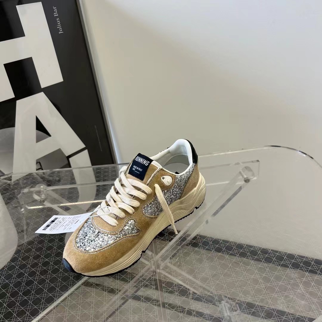 Golden Goose Female Sneakers Mesh Black L-s