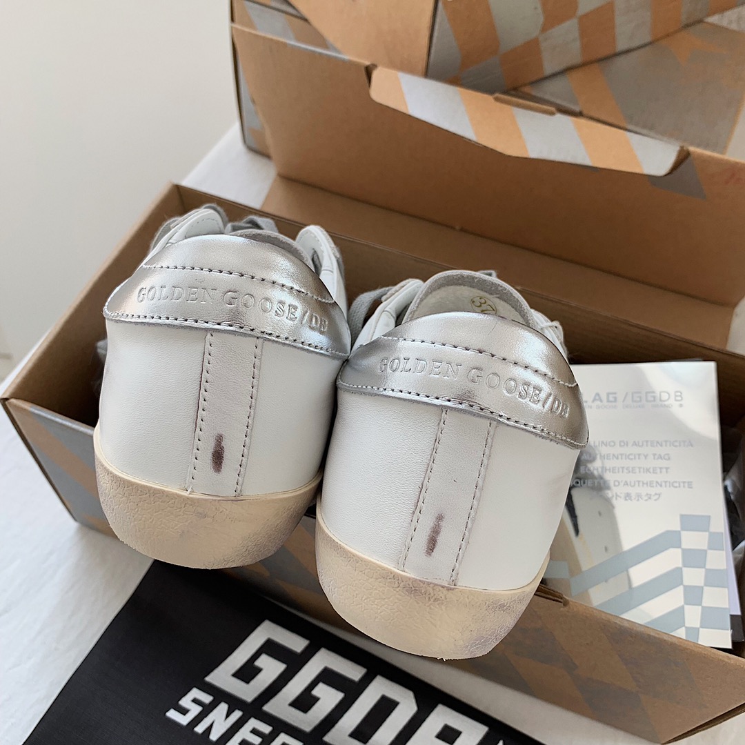 Golden Goose Male Basic Shoes M-l-s