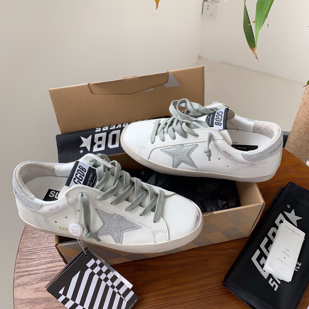 Golden Goose Male Basic Shoes M-l-s