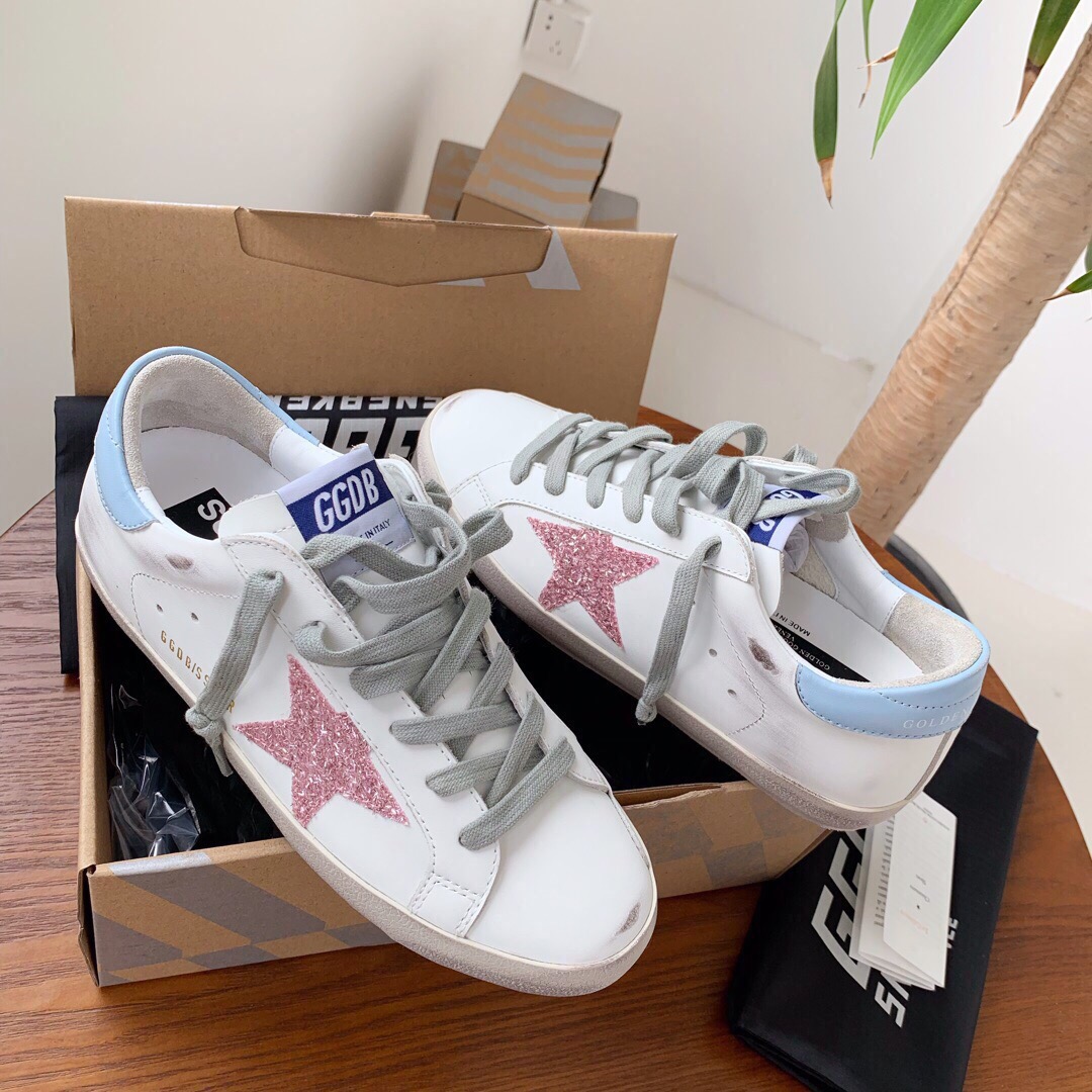 Golden Goose Male Basic Shoes M-l-s