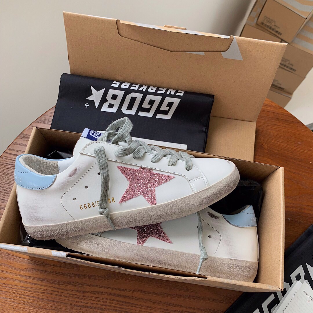 Golden Goose Male Basic Shoes M-l-s