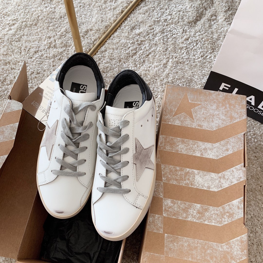 Golden Goose Male Basic Shoes M-l-s