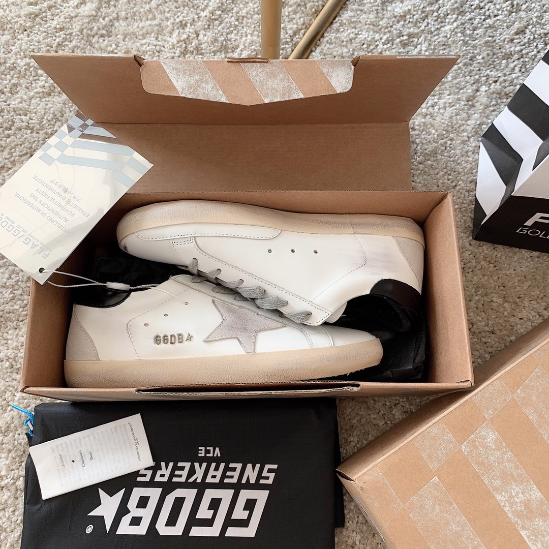 Golden Goose Male Basic Shoes M-l-s