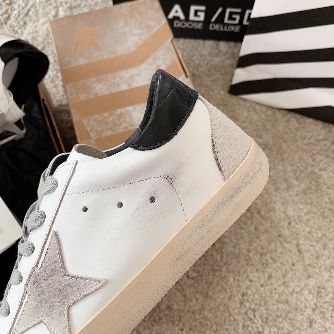 Golden Goose Male Basic Shoes M-l-s