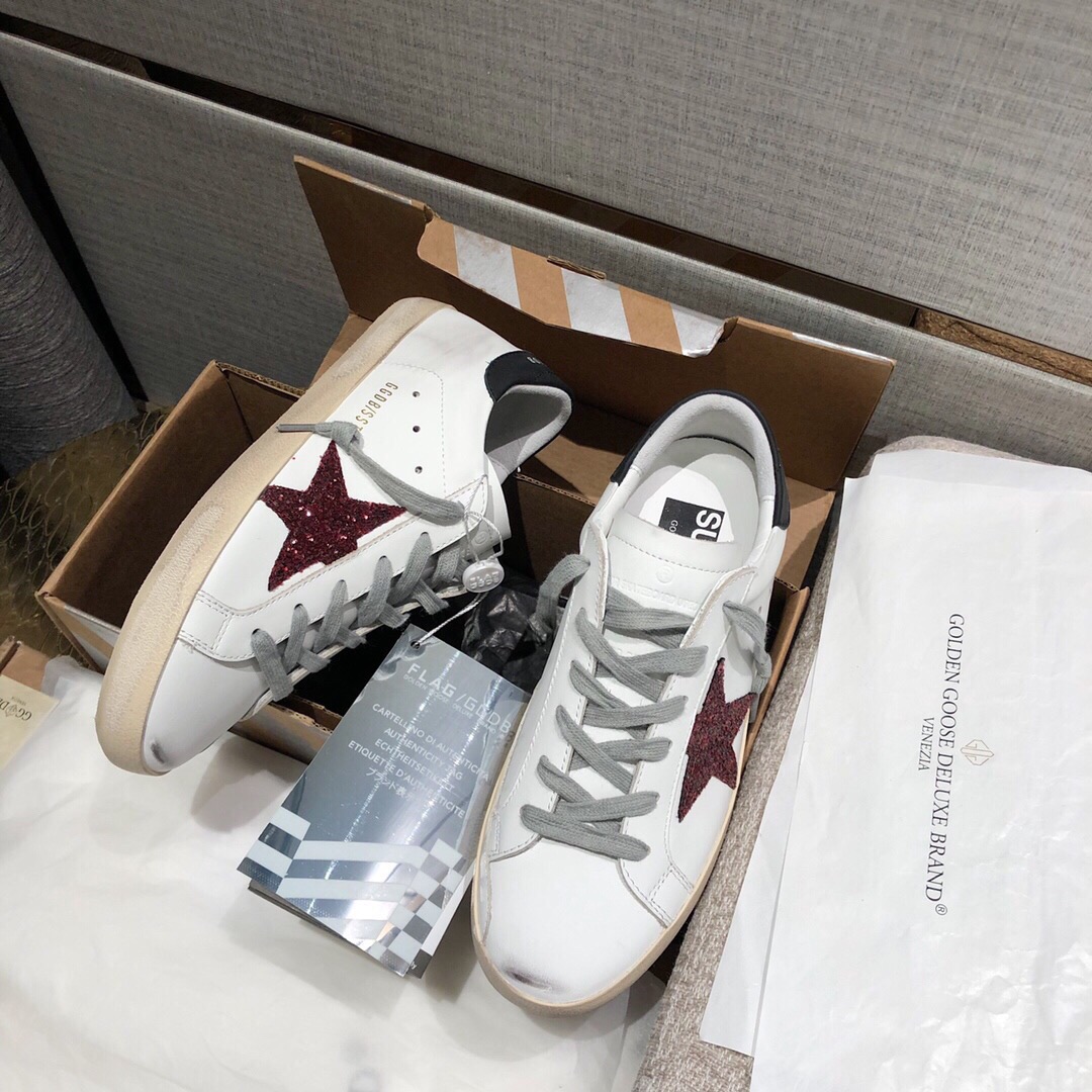 Golden Goose Male Basic Shoes M-l-s